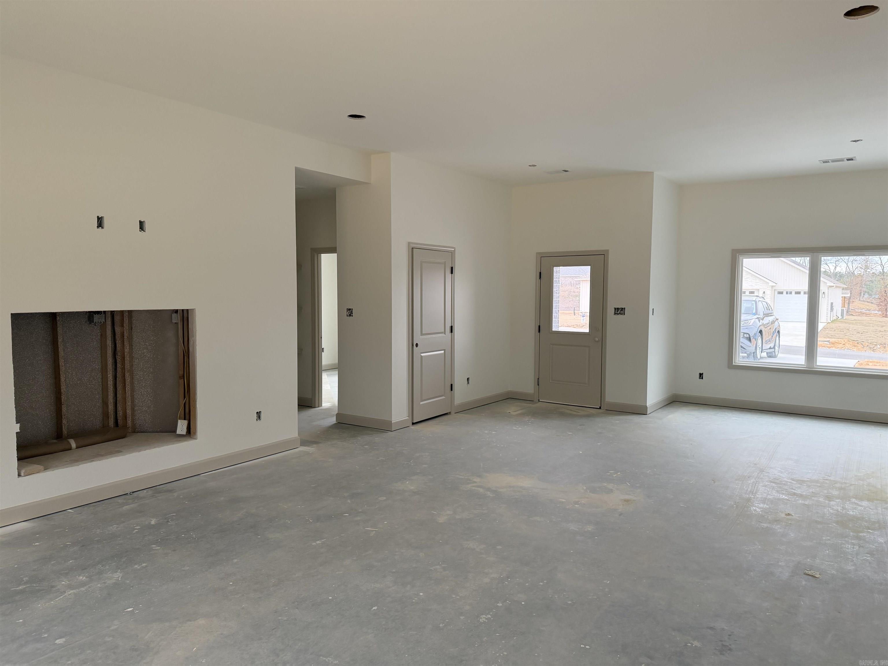 WINCHESTER ESTATES - Residential