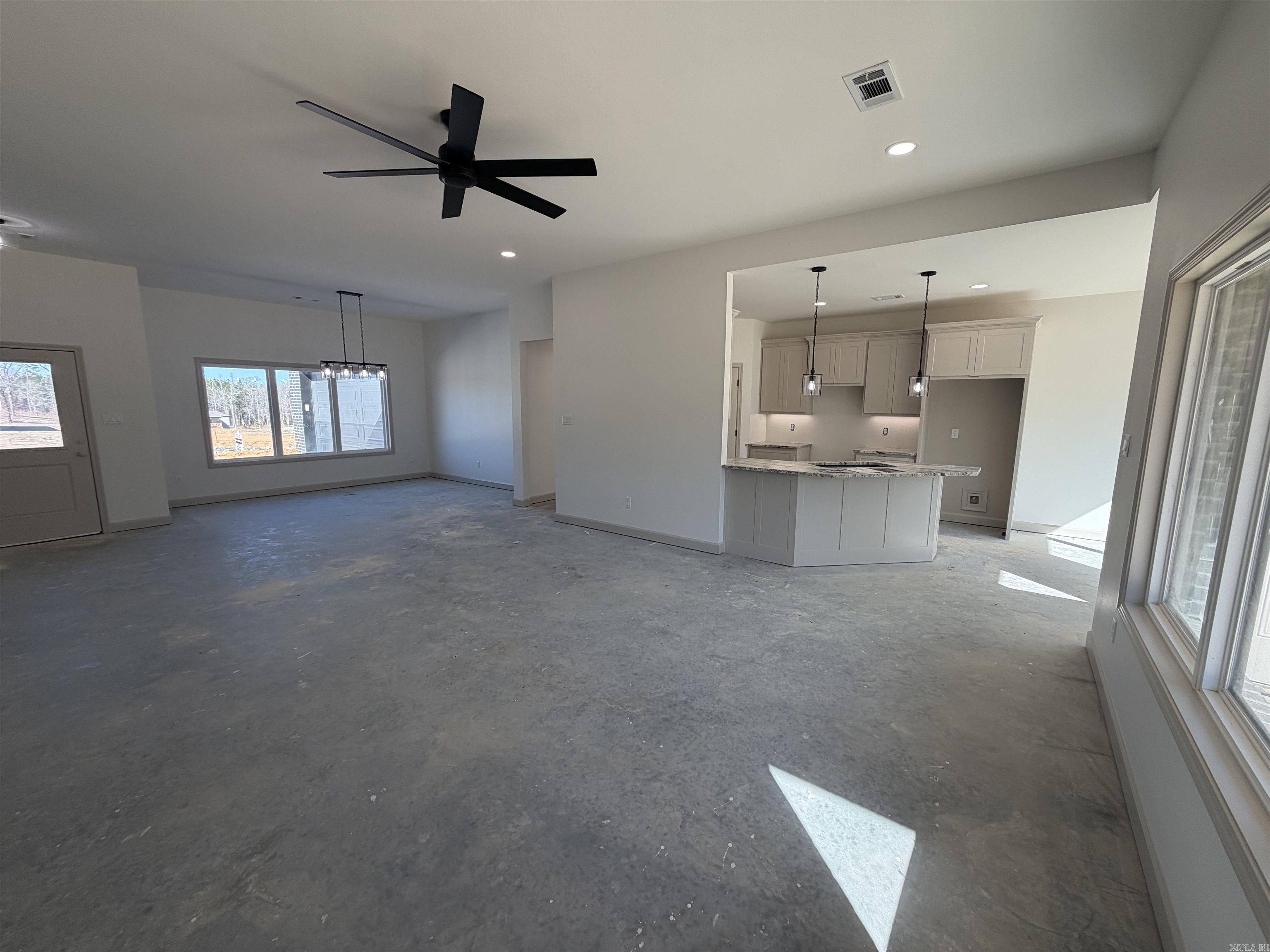 WINCHESTER ESTATES - Residential