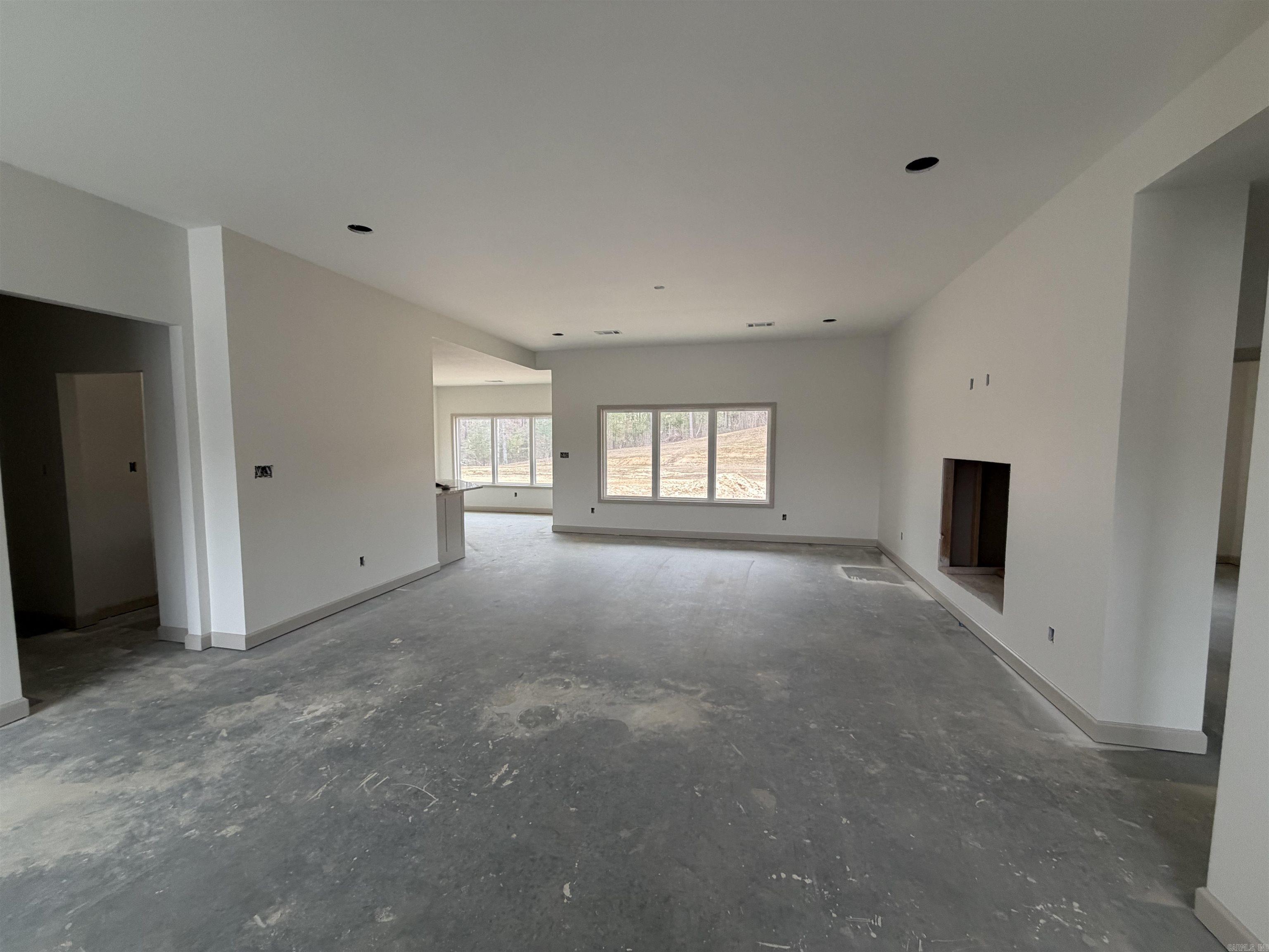 WINCHESTER ESTATES - Residential