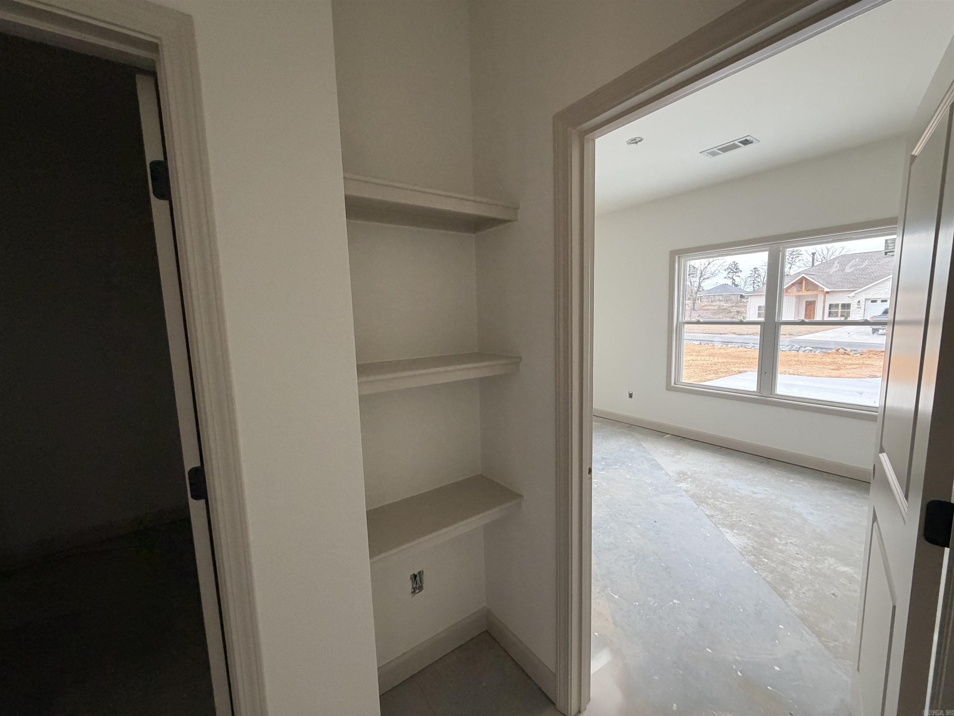 WINCHESTER ESTATES - Residential