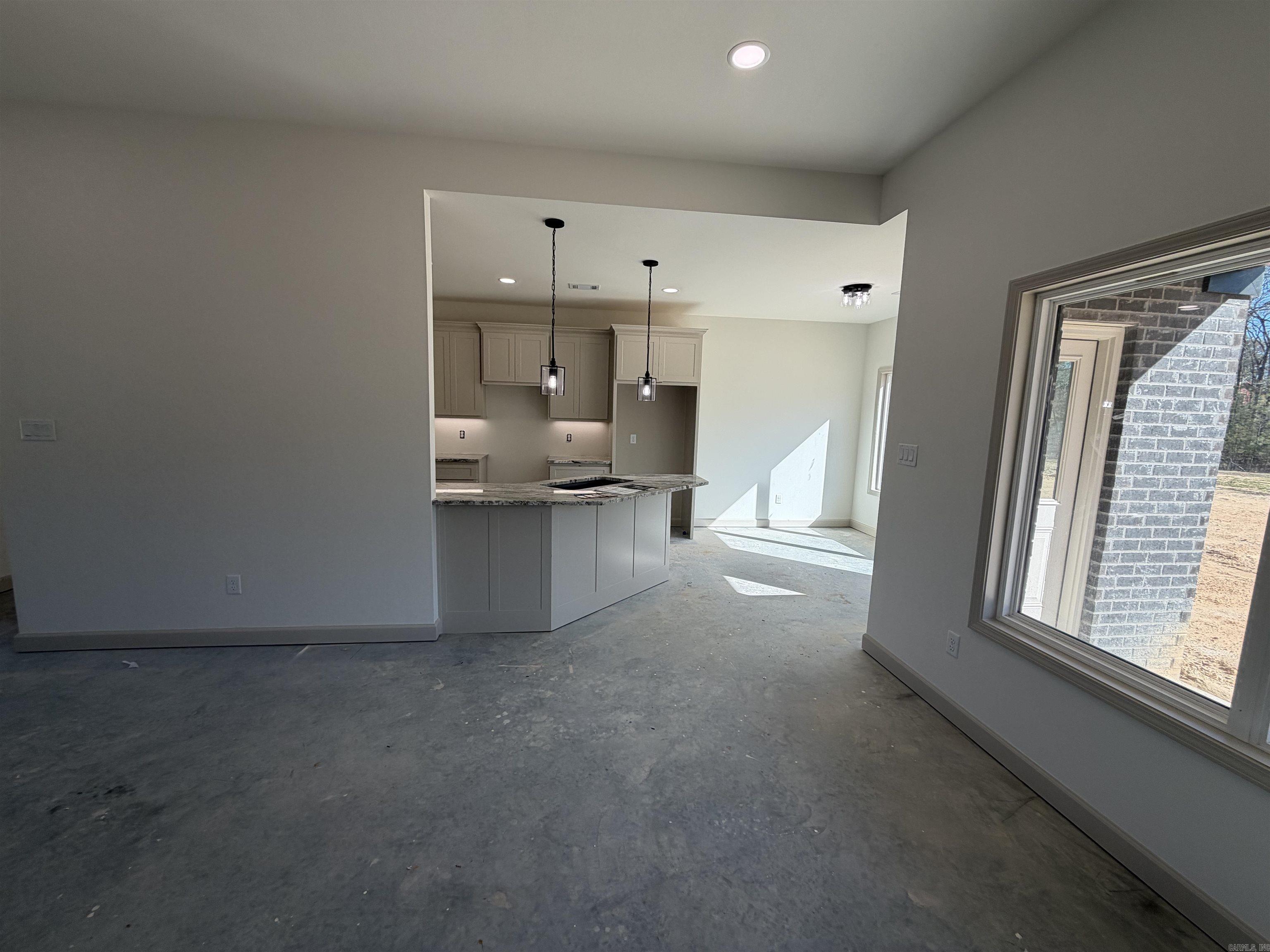 WINCHESTER ESTATES - Residential