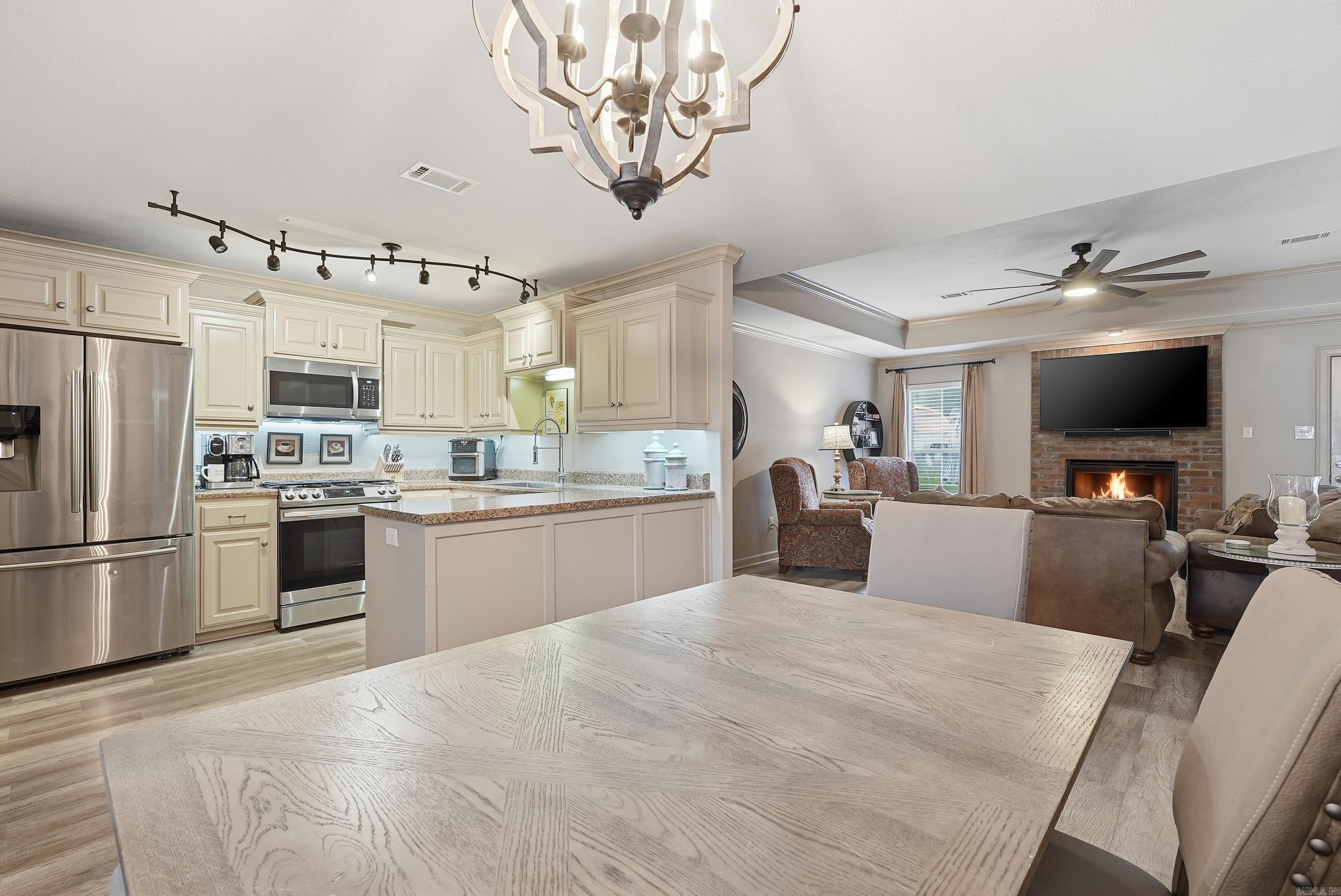 Brentwood - Residential