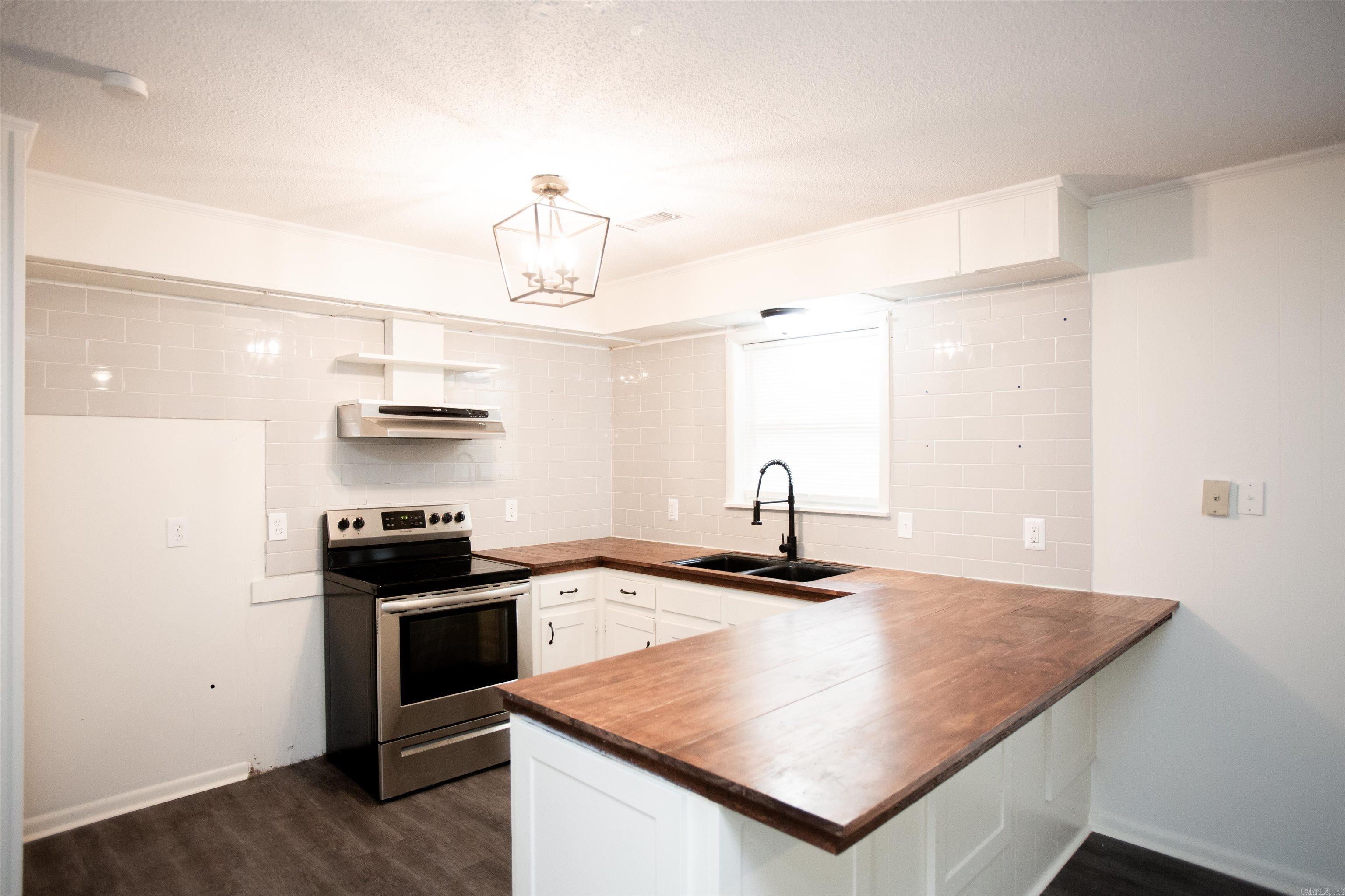 Robinson - Residential Lease