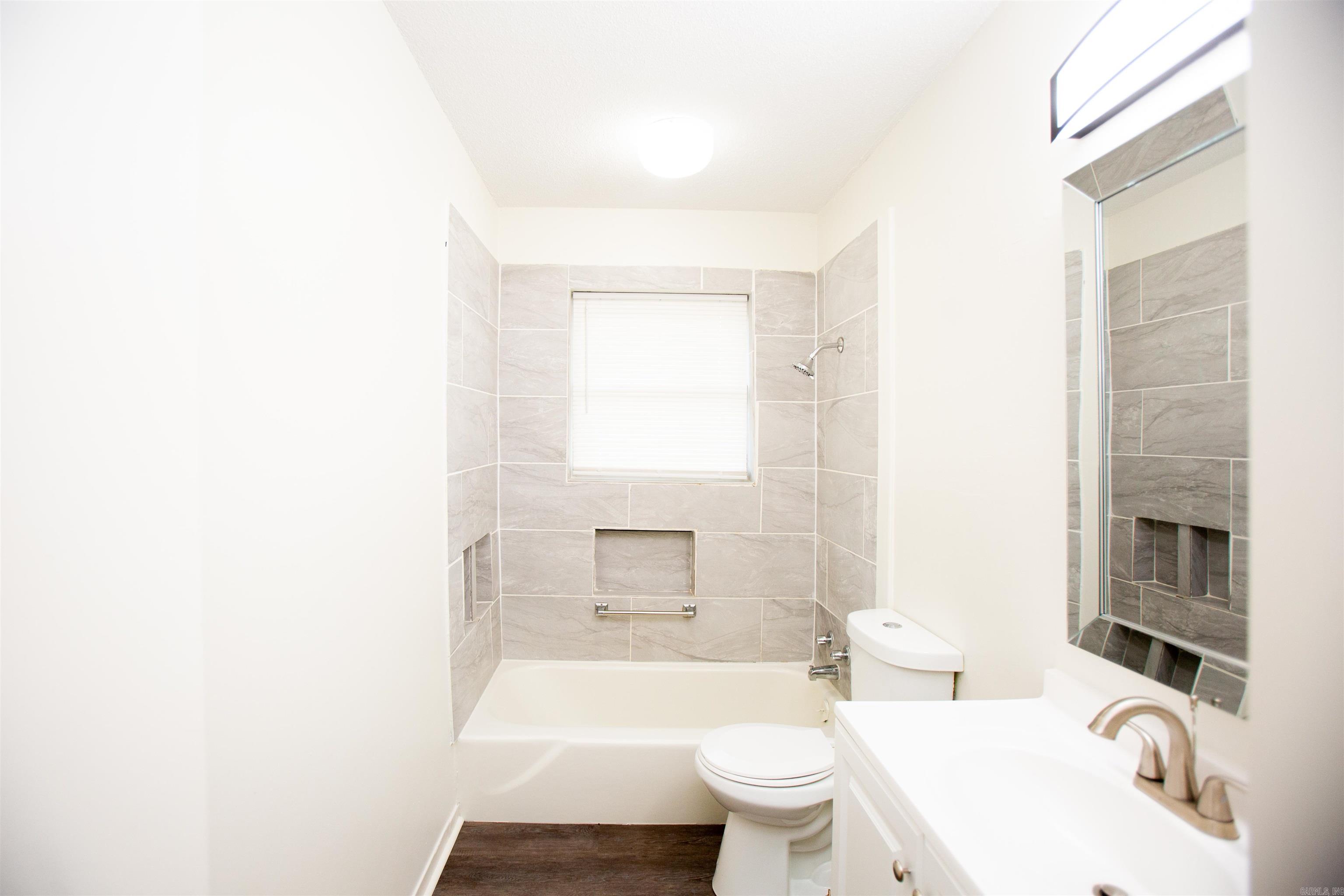 Robinson - Residential Lease