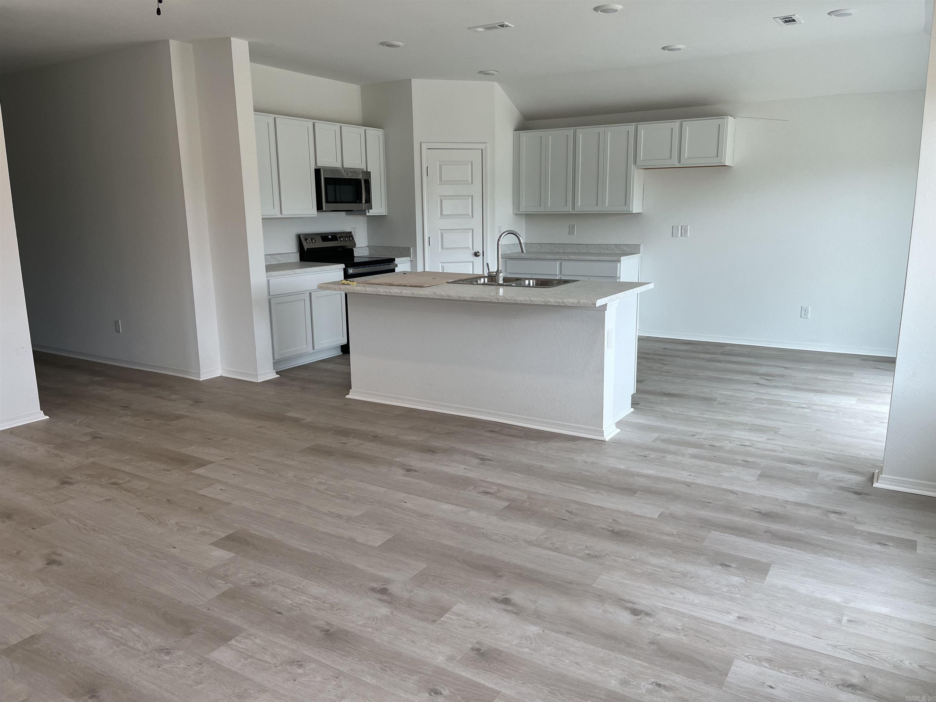 SPRINGLAKE TRAILS - Residential