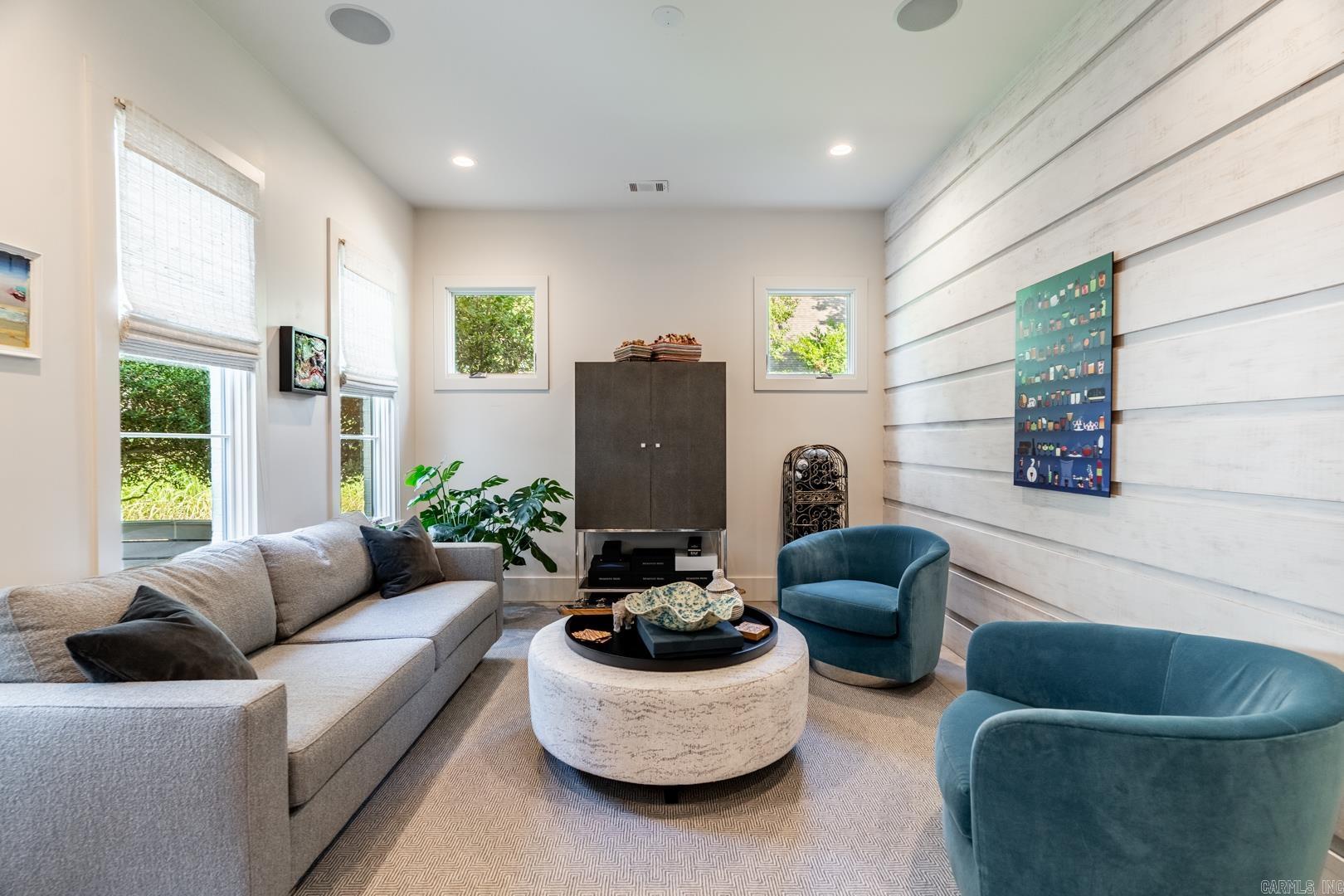 PARKVIEW - Residential