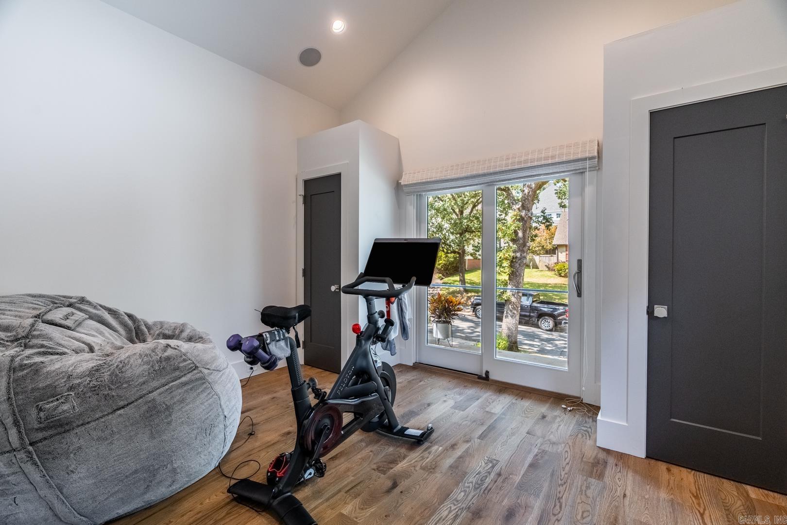 PARKVIEW - Residential