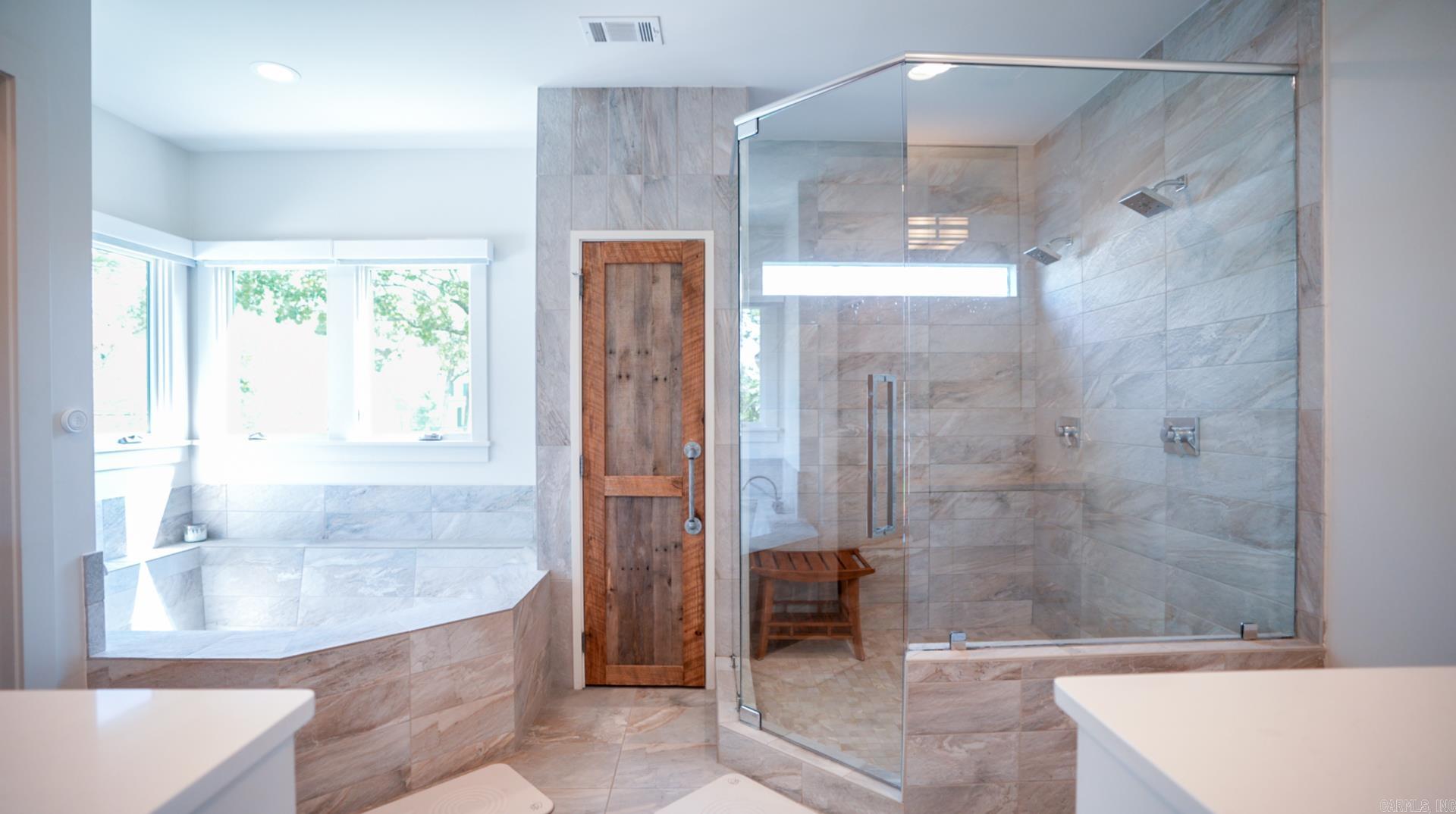 PARKVIEW - Residential