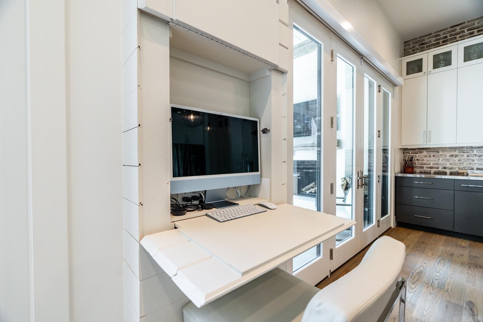 PARKVIEW - Residential