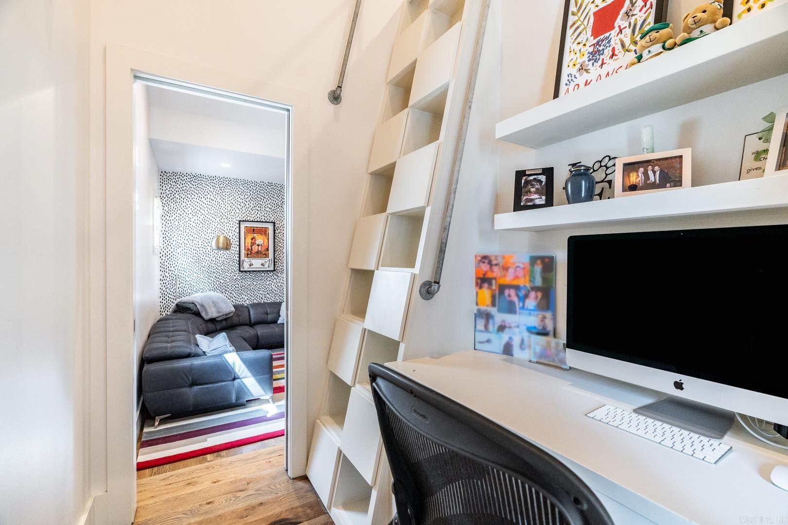 PARKVIEW - Residential