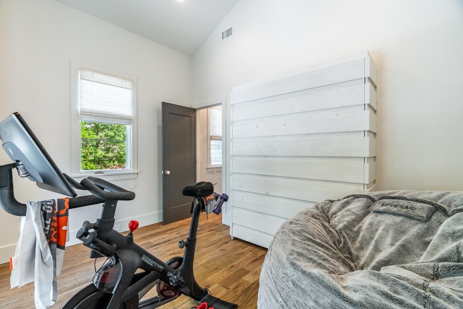 PARKVIEW - Residential