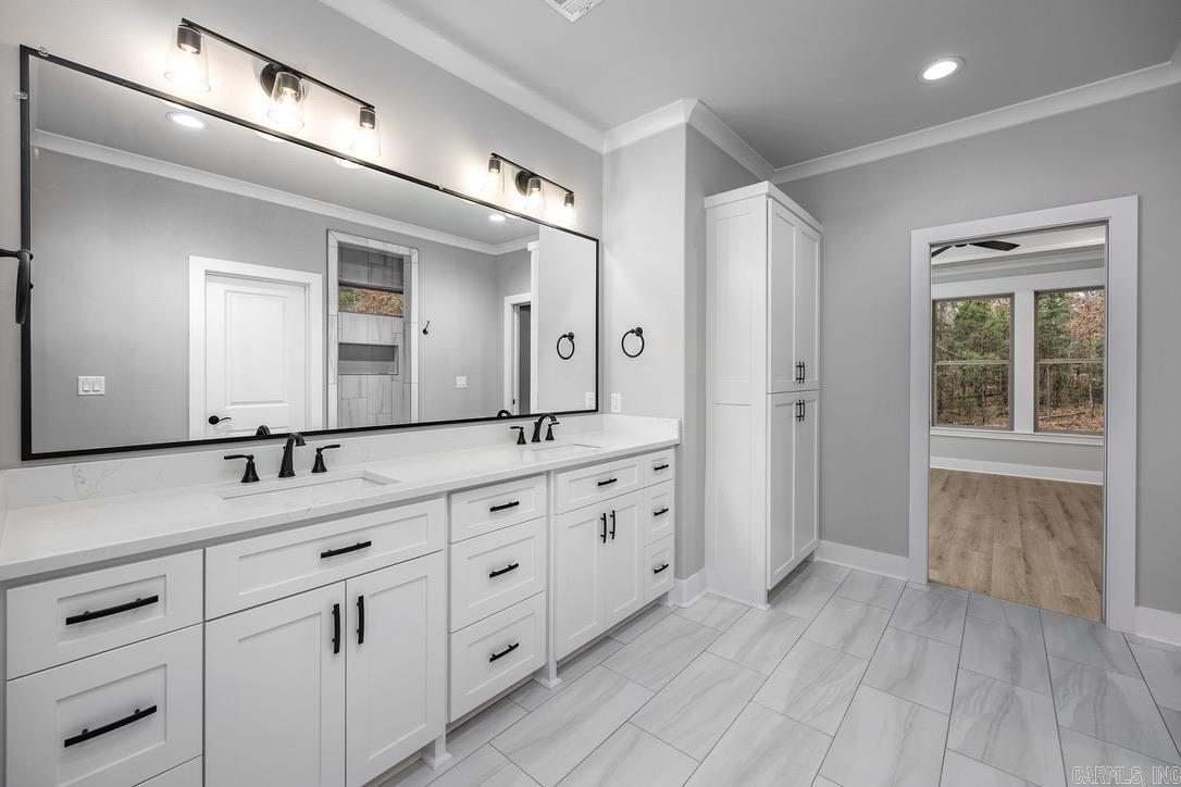 Sorpresa - Residential