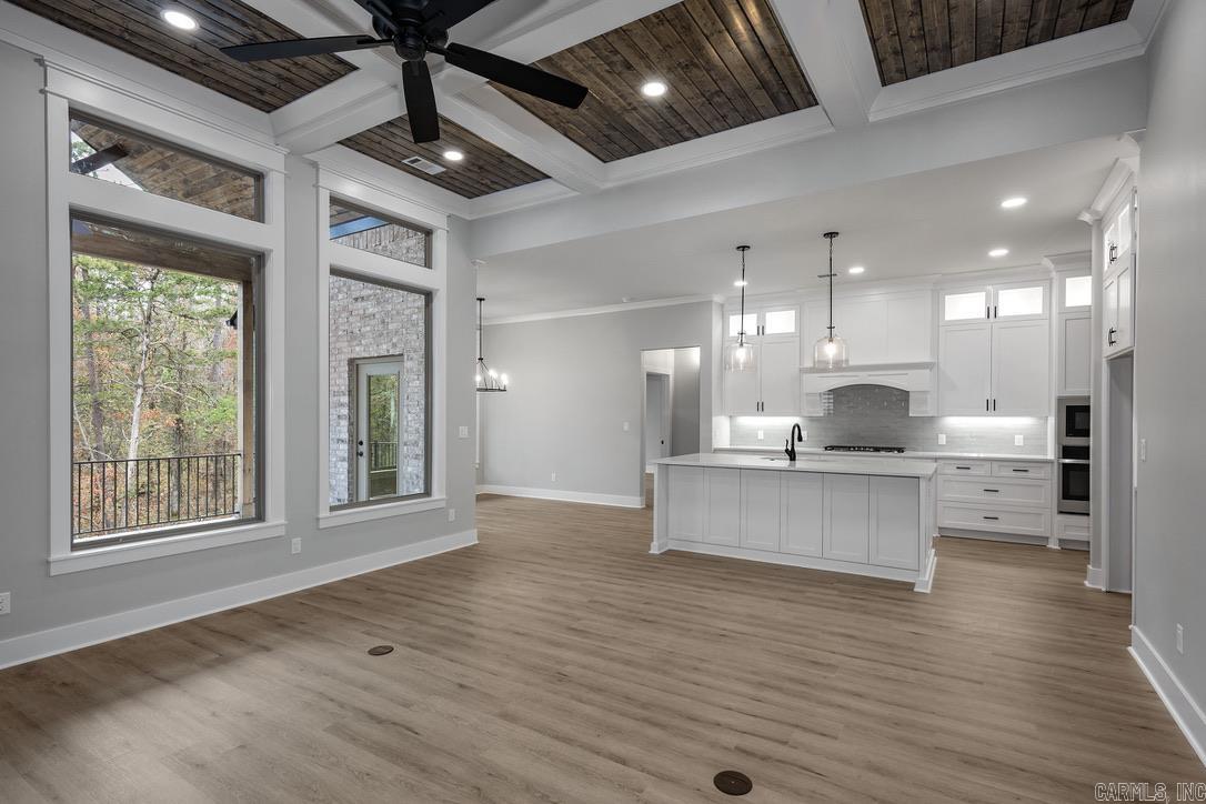 Sorpresa - Residential