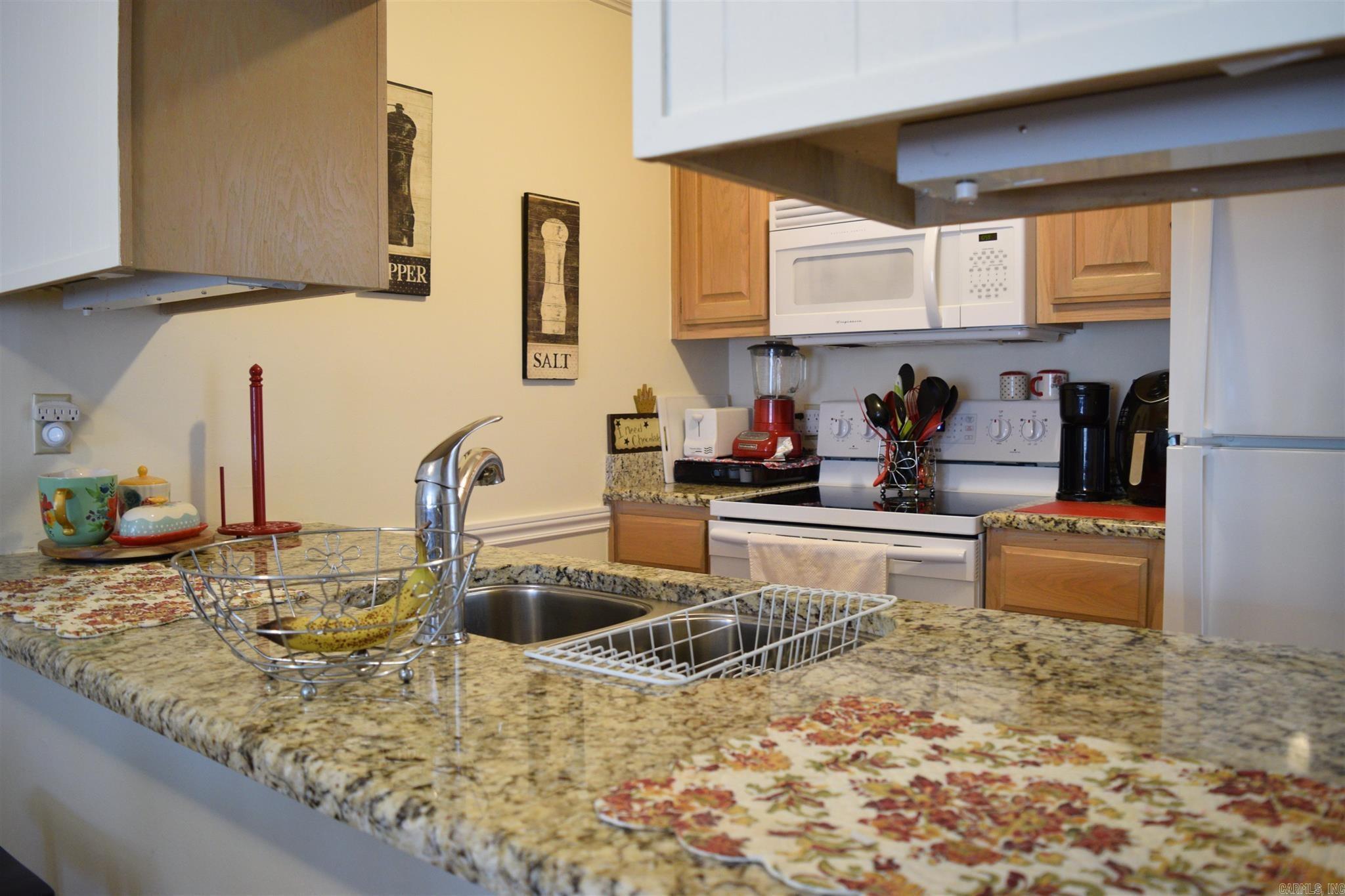 Lakewood Hills Condo - Residential