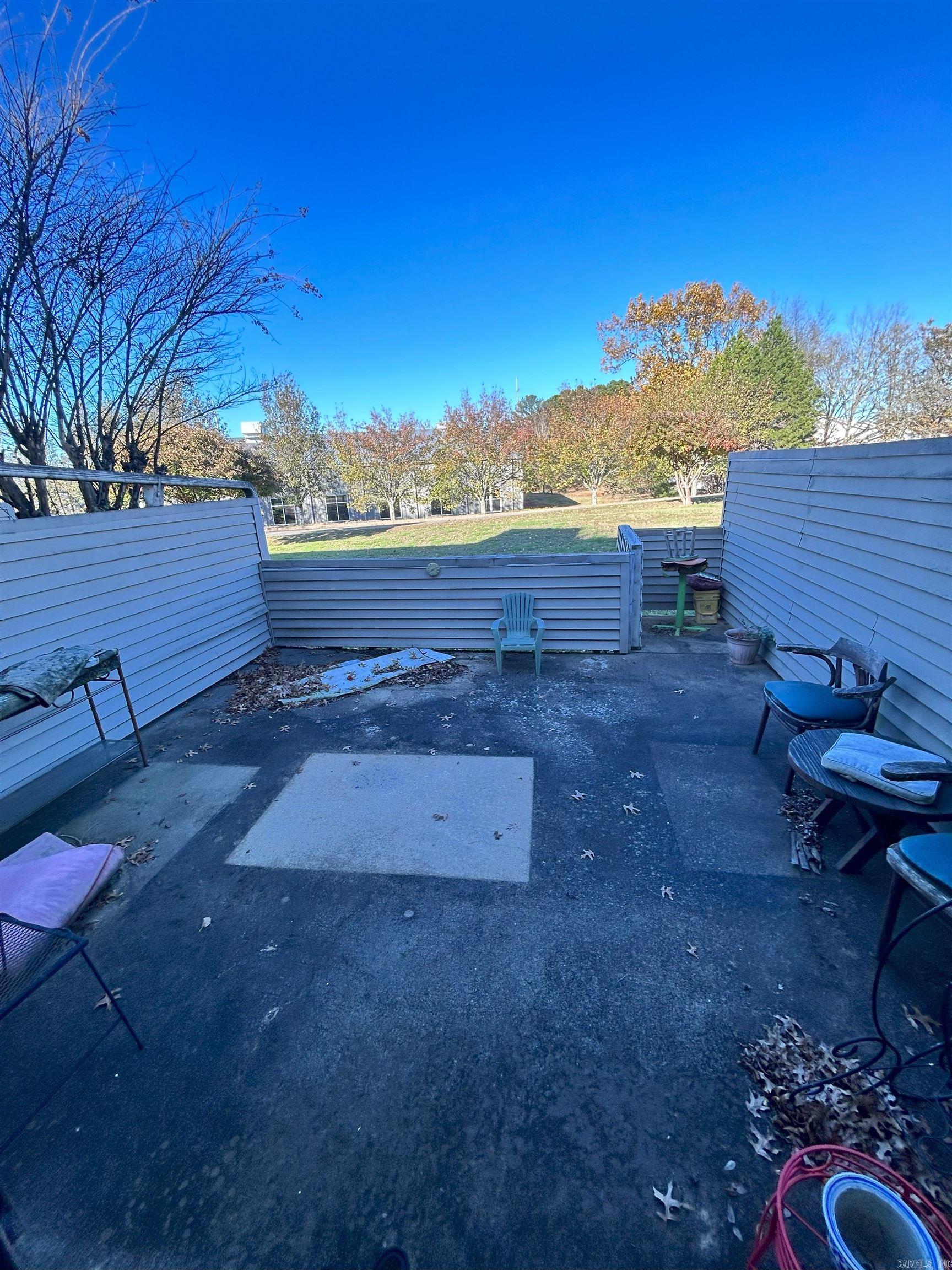 Lakewood Hills Condo - Residential