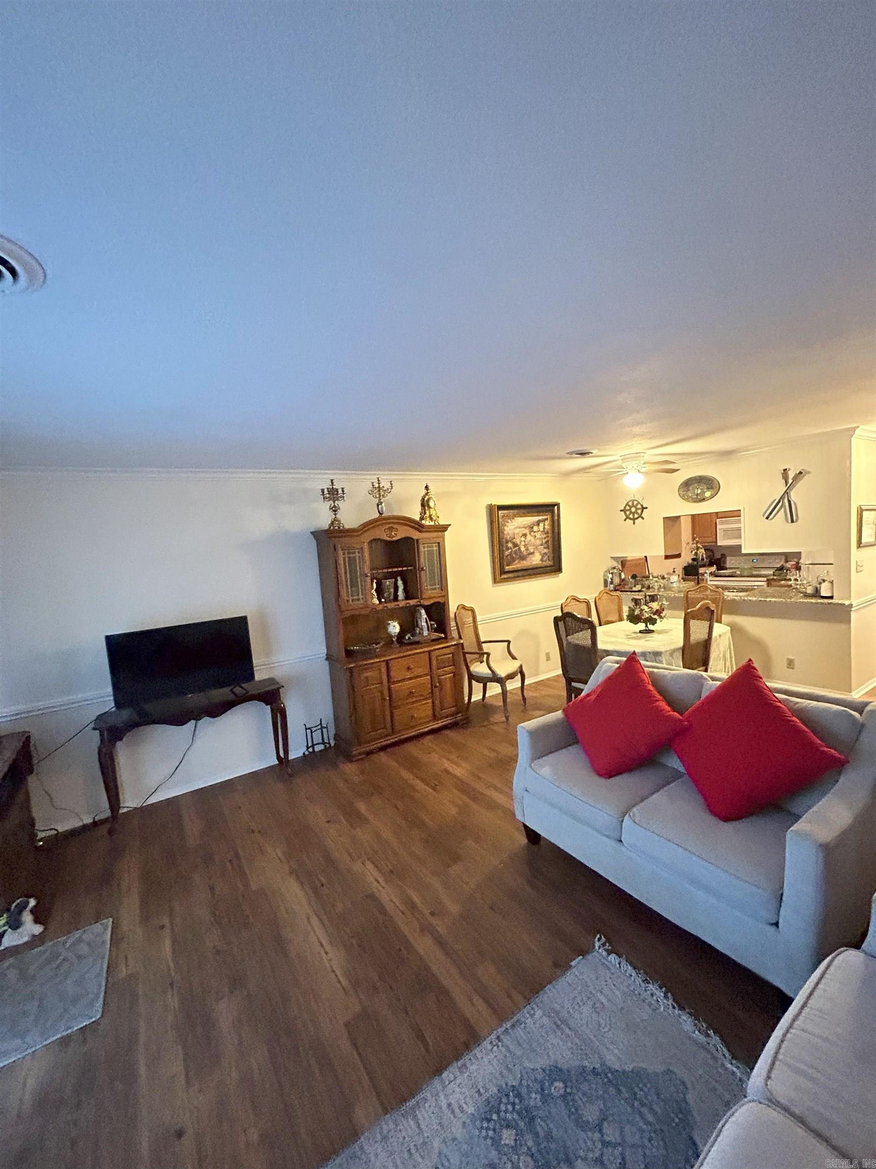 Lakewood Hills Condo - Residential