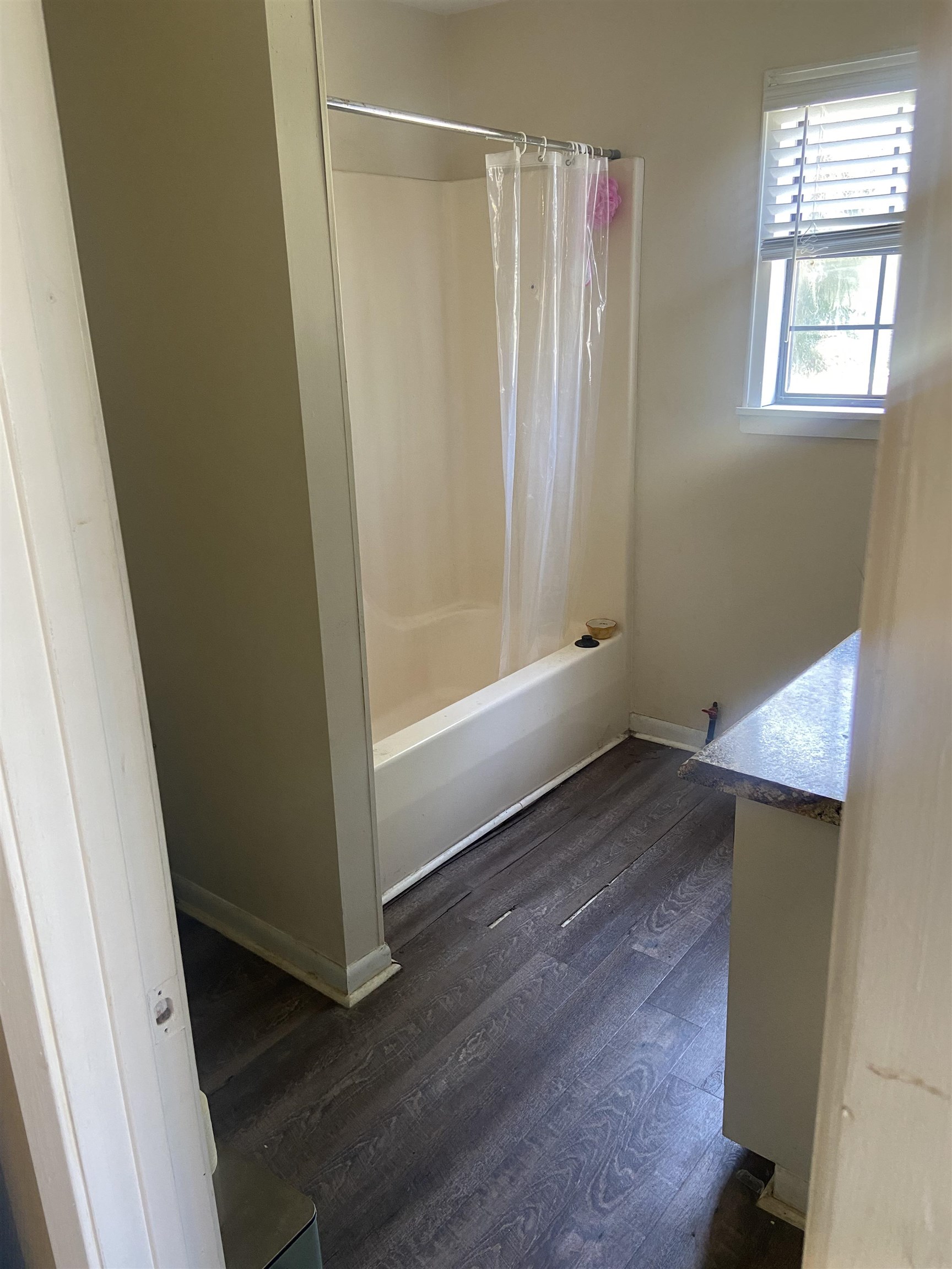 Fontaines - Residential Lease