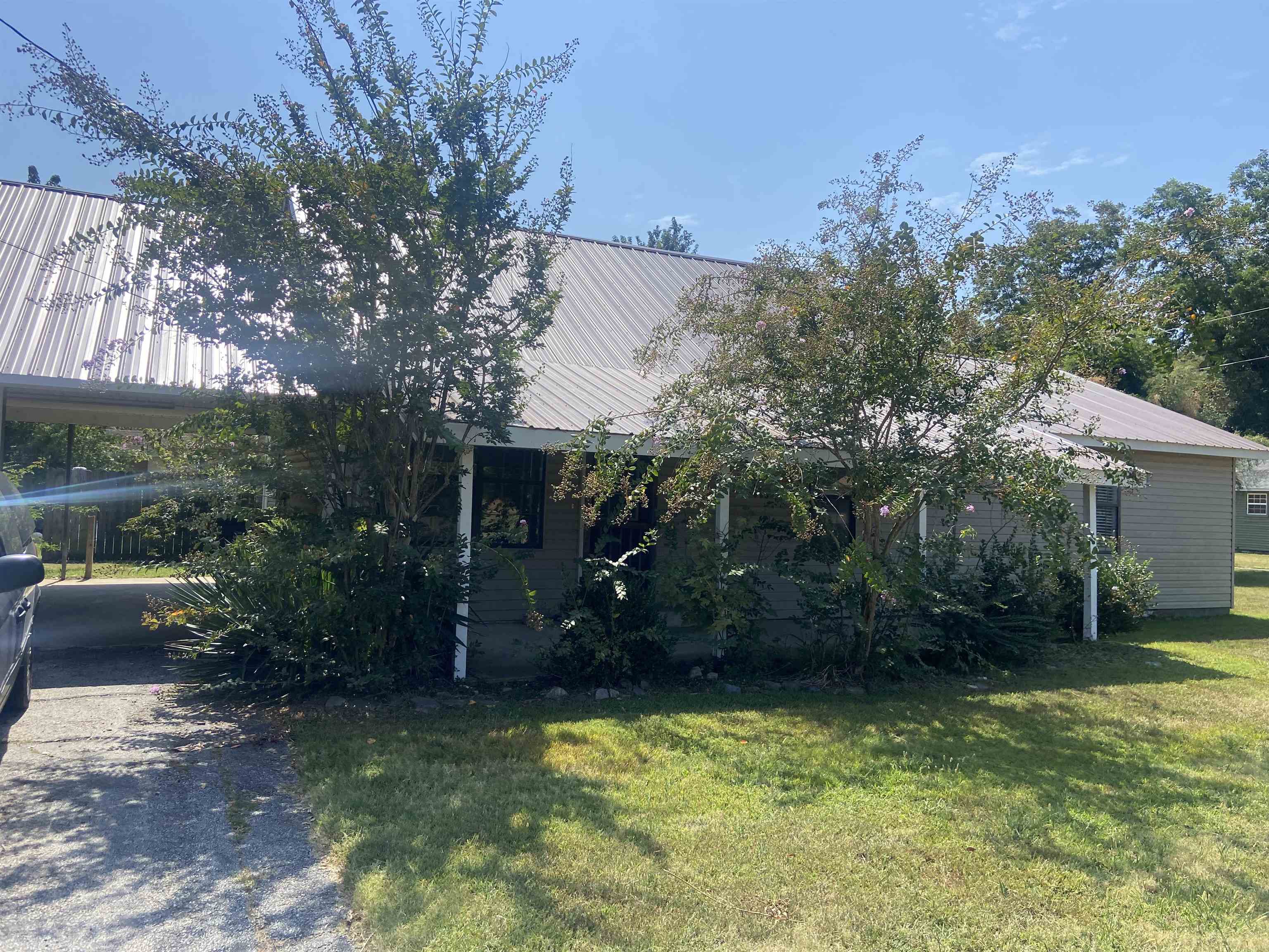 Fontaines - Residential Lease