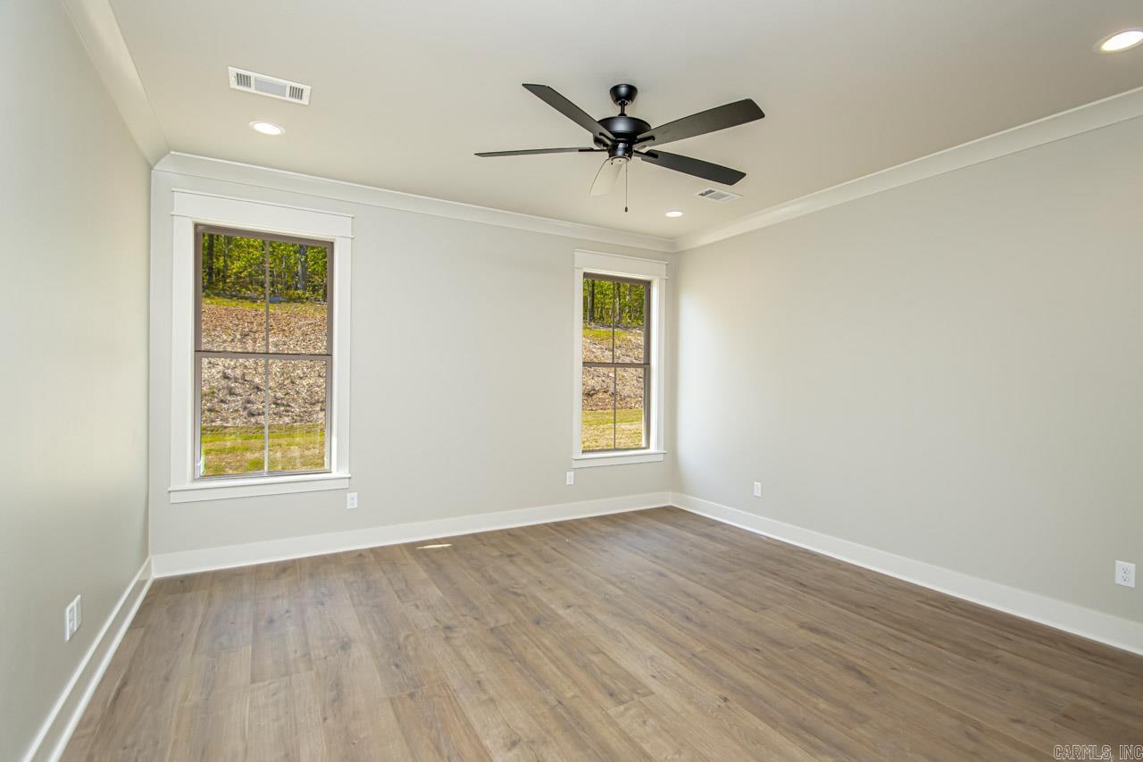 MILLERS GLENN - Residential