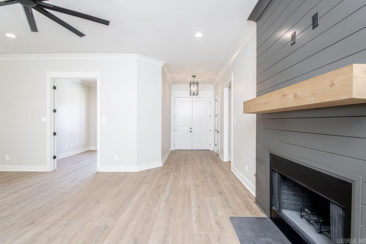 MILLERS GLENN - Residential