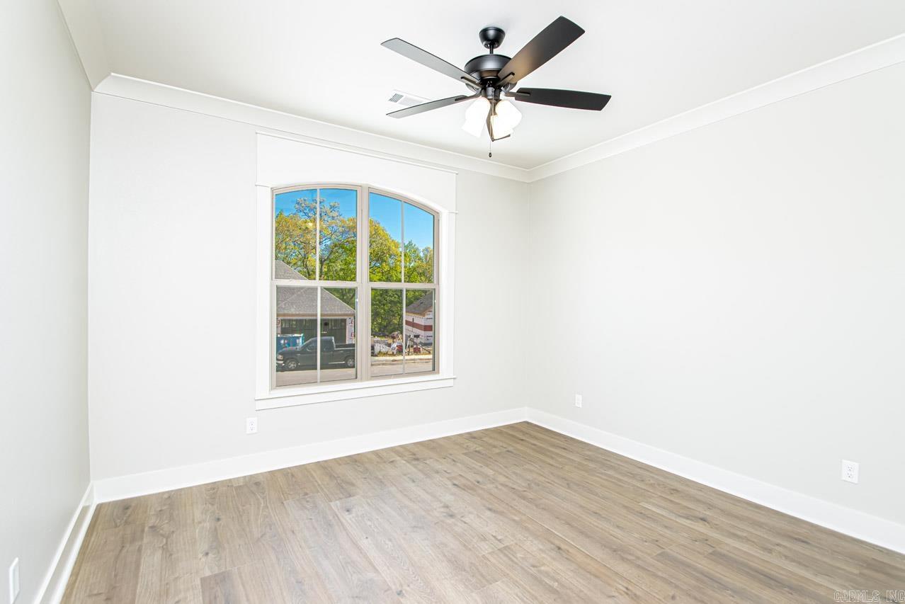 MILLERS GLENN - Residential