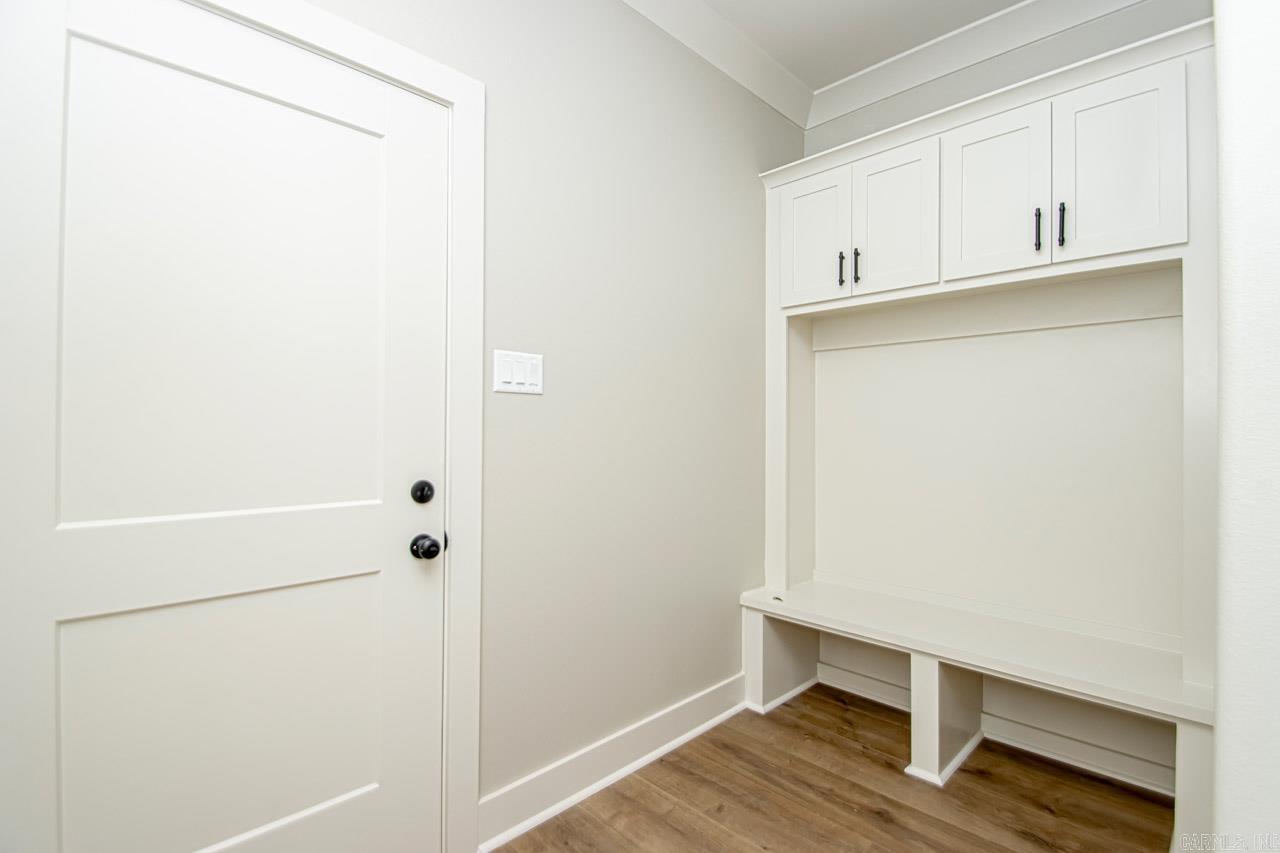 MILLERS GLENN - Residential