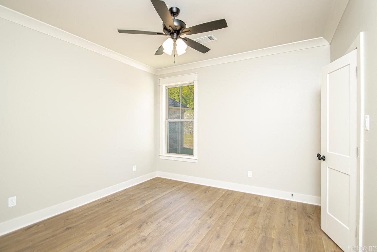 MILLERS GLENN - Residential