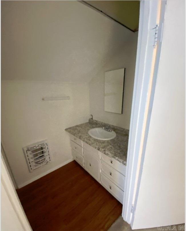 Kahn - Residential Lease