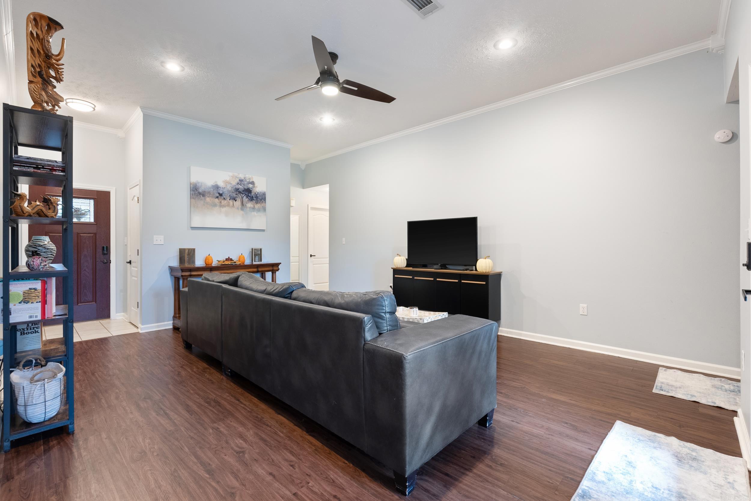 SMITHFIELD - Residential