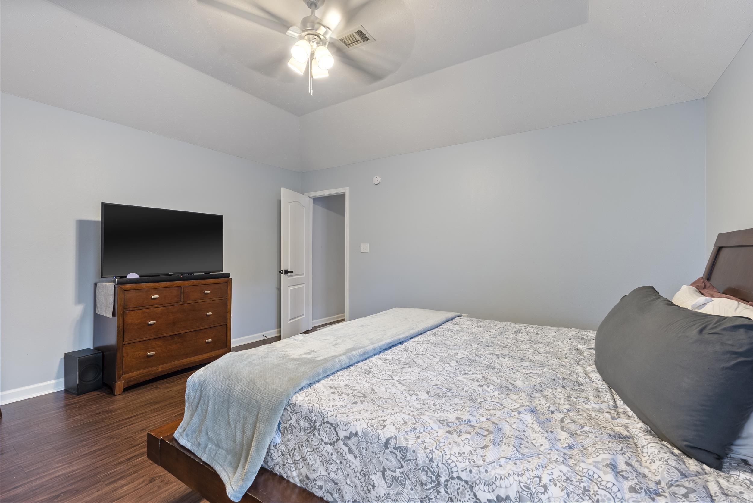 SMITHFIELD - Residential