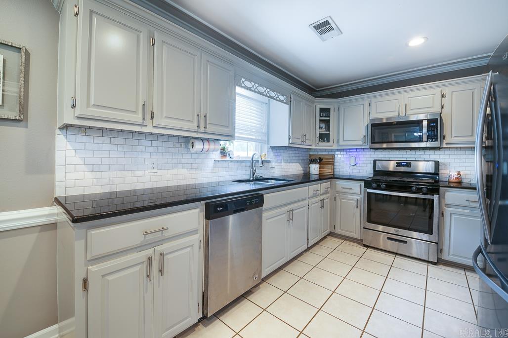 CABOT HIGHLANDS - Residential