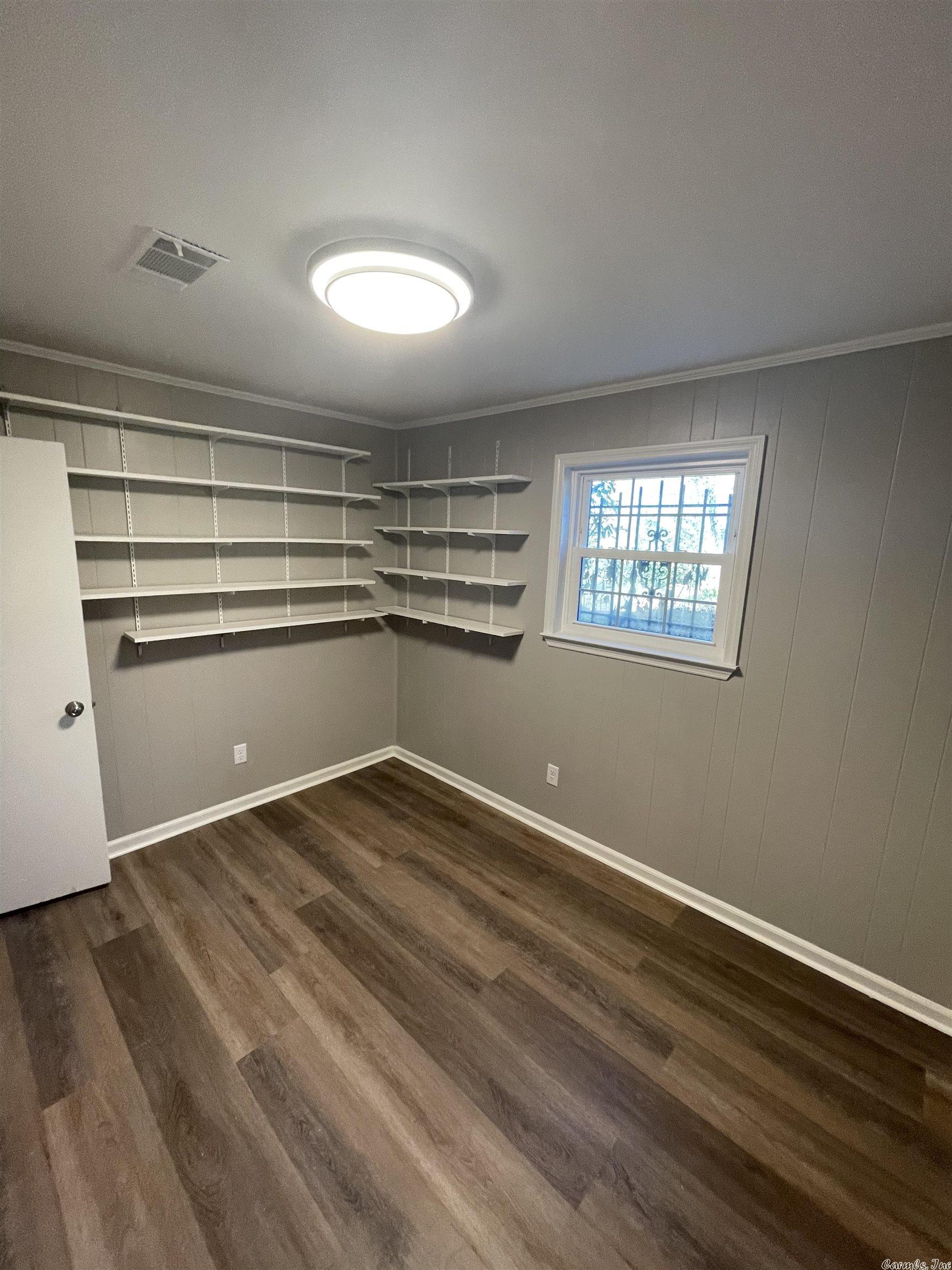 Plaza Heights - Residential Lease