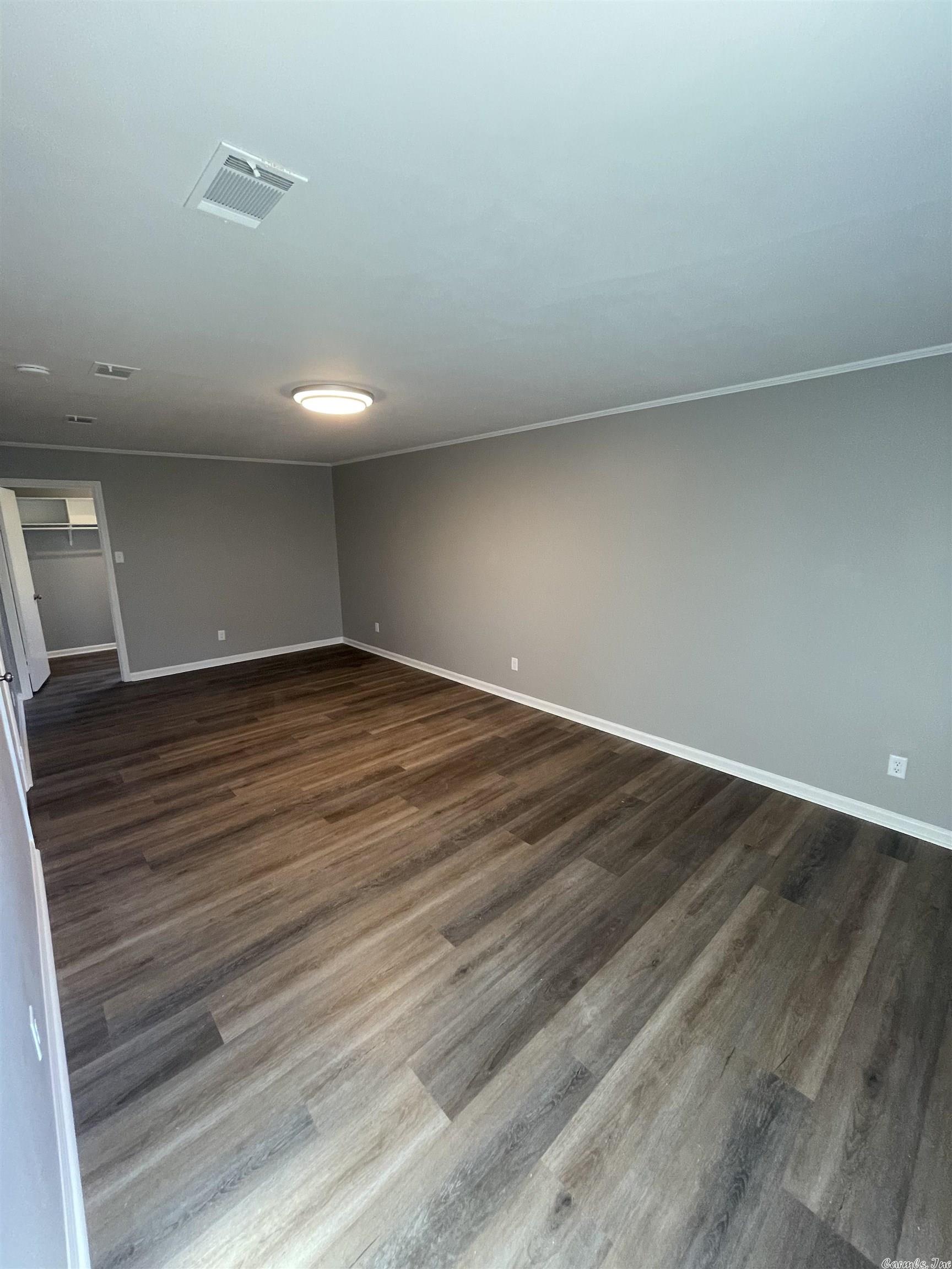 Plaza Heights - Residential Lease