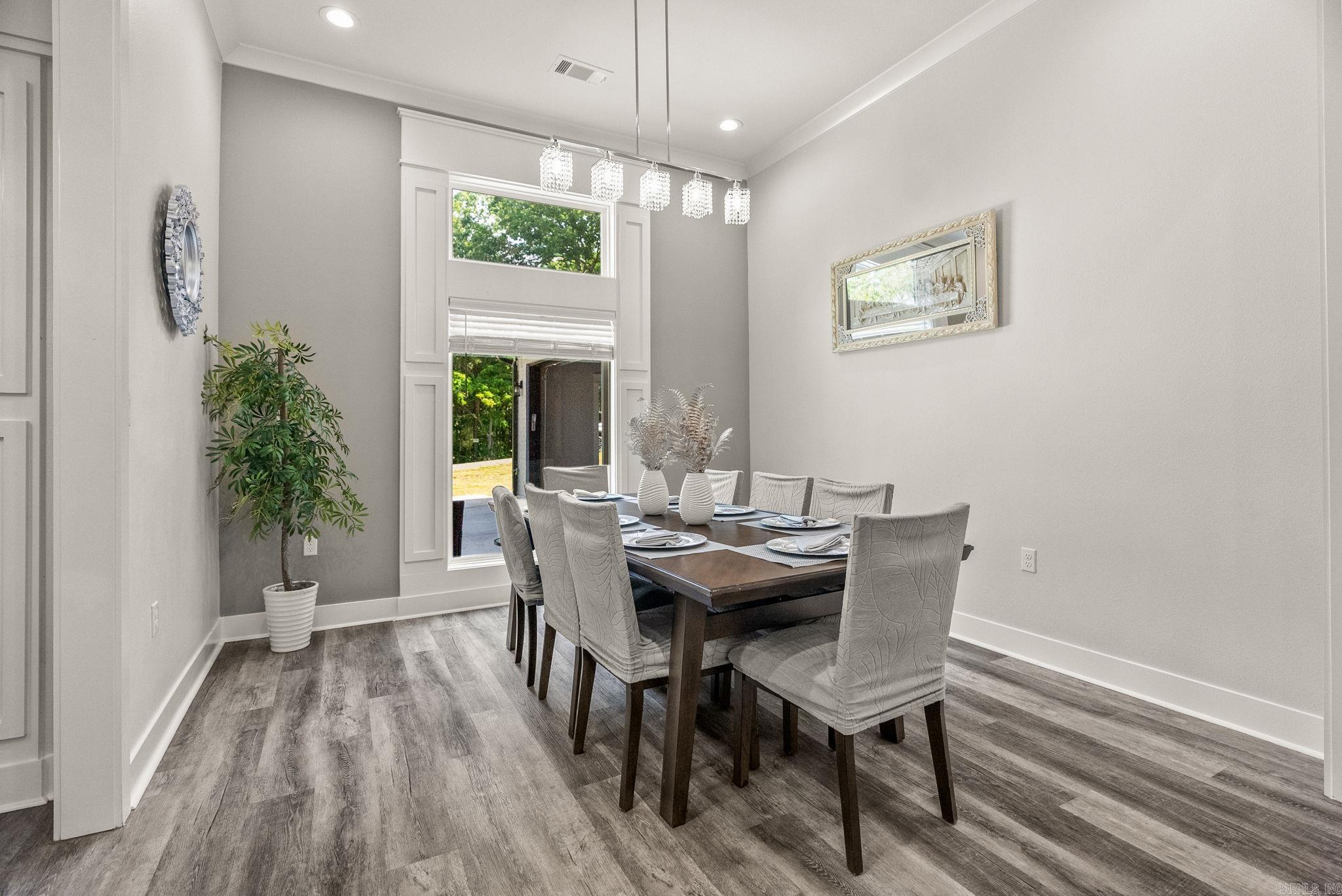 REGENCY HILLS - Residential