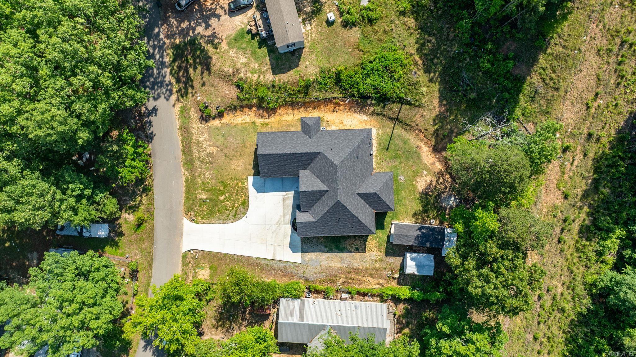 REGENCY HILLS - Residential