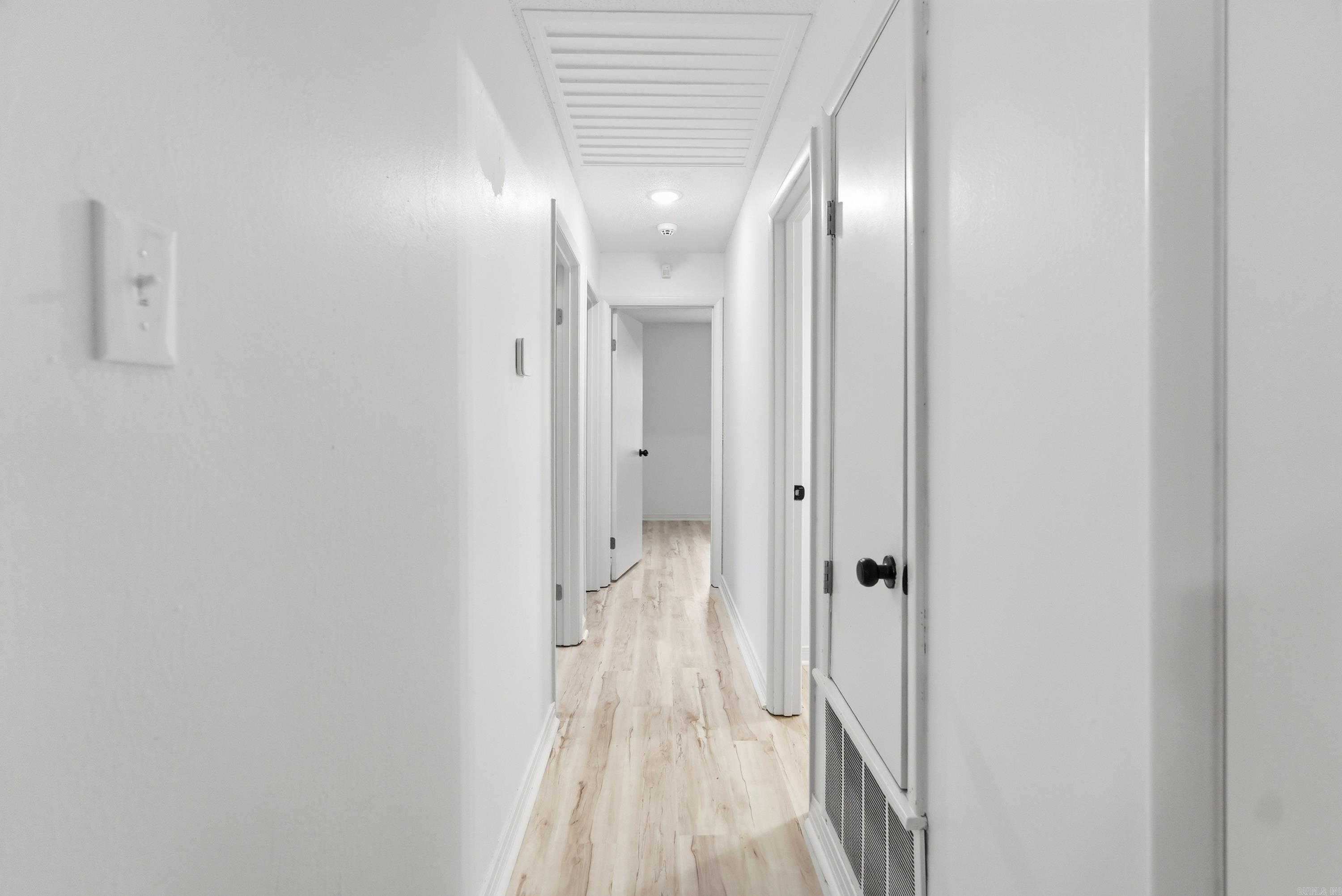 KELLOGG LAKE EST - Residential