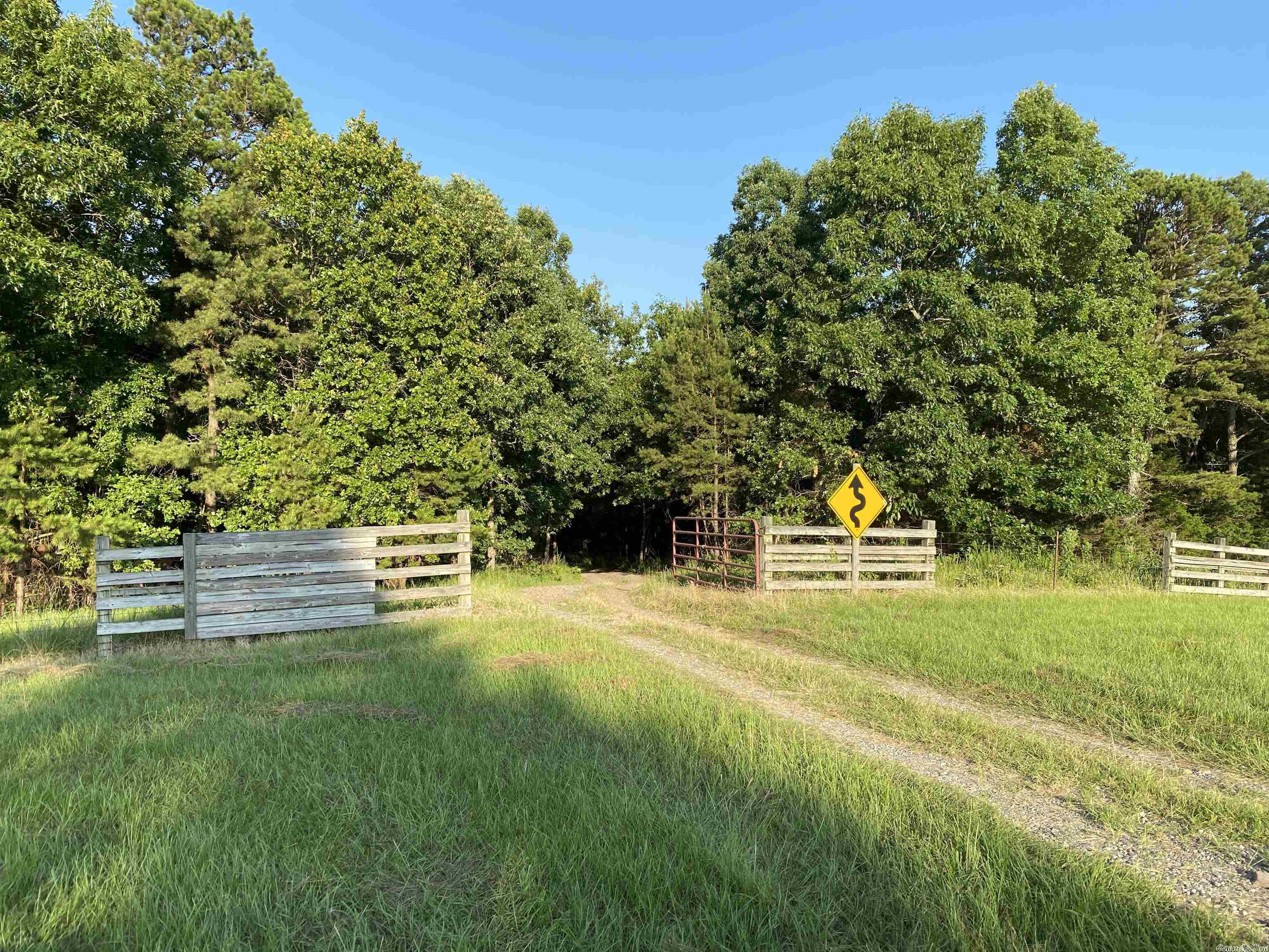 Metes & Bounds - Farm