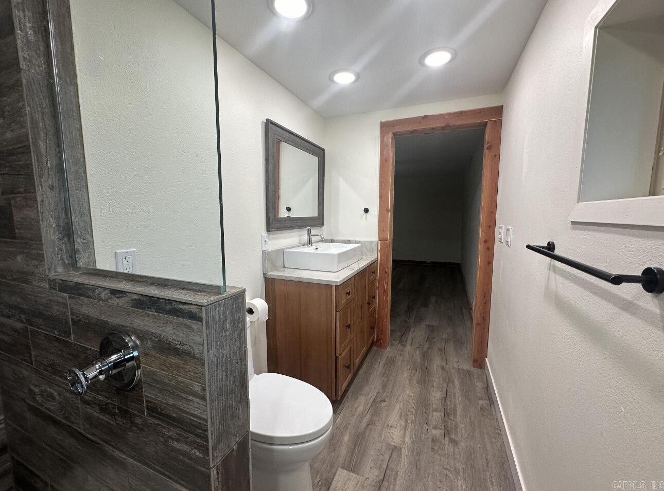 Mammoth Spring - Residential