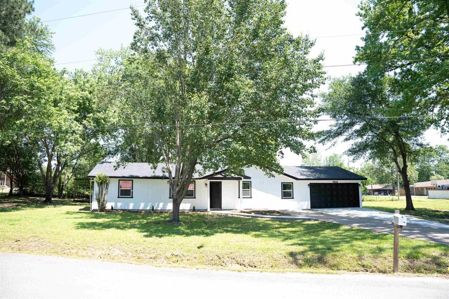 This home is an absolute steal! Not only does it have four bedrooms and two baths, but it's also been fully remodeled. And get this, it comes with brand-new appliances, a new roof, and a new HVAC system and water heater. It's like moving into a brand-new home without the hefty price tag.