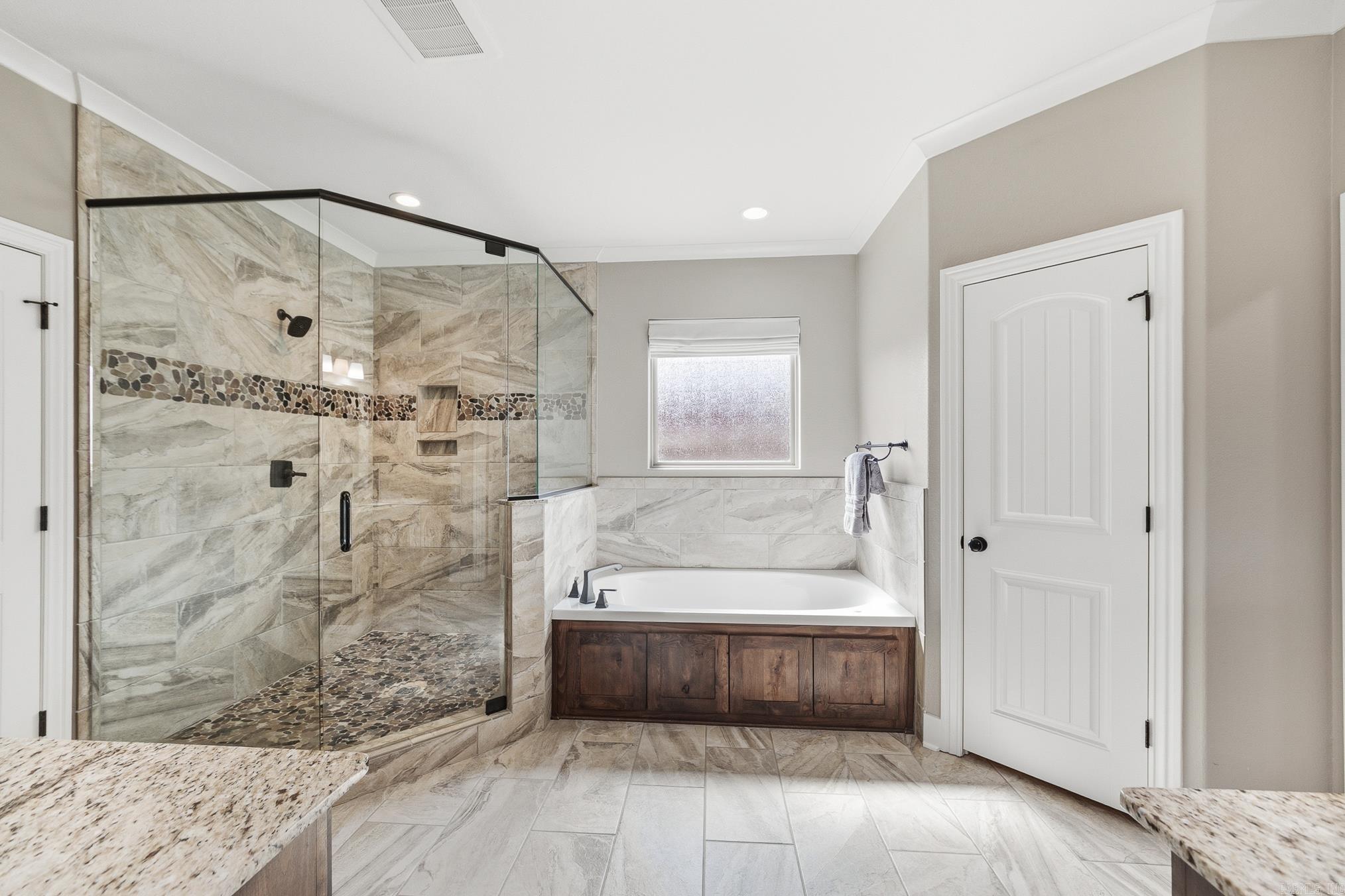 MAUMELLE VALLEY ESTATES - Residential