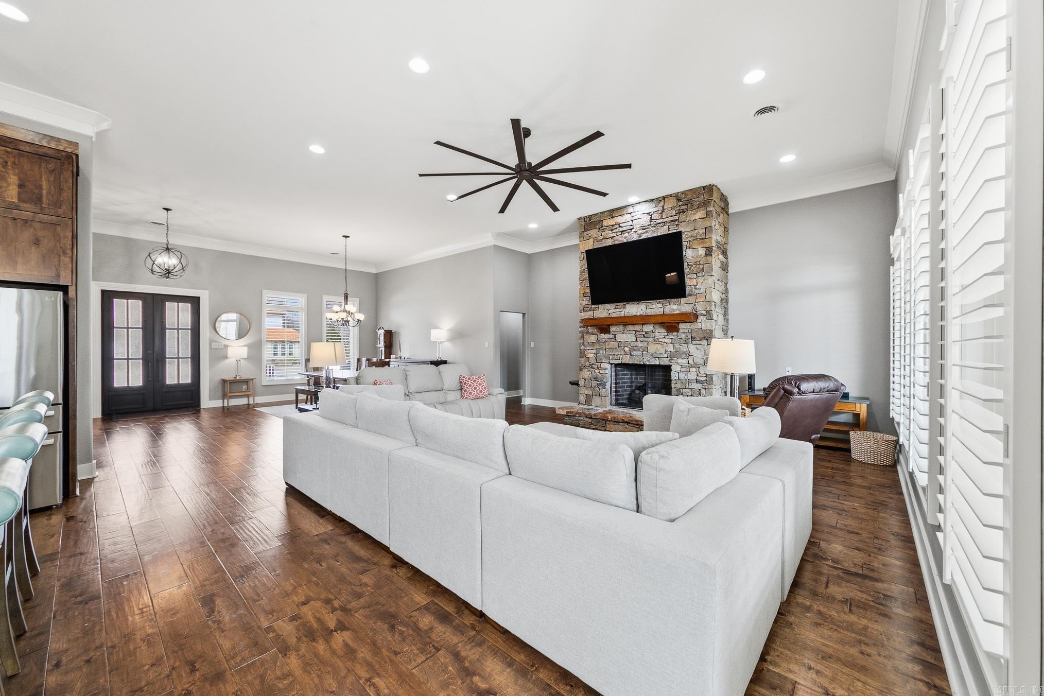 MAUMELLE VALLEY ESTATES - Residential