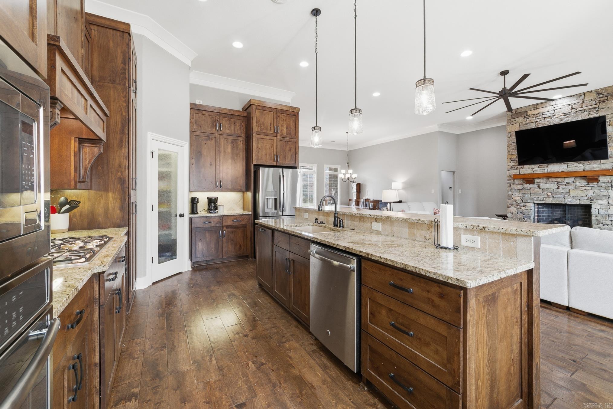 MAUMELLE VALLEY ESTATES - Residential