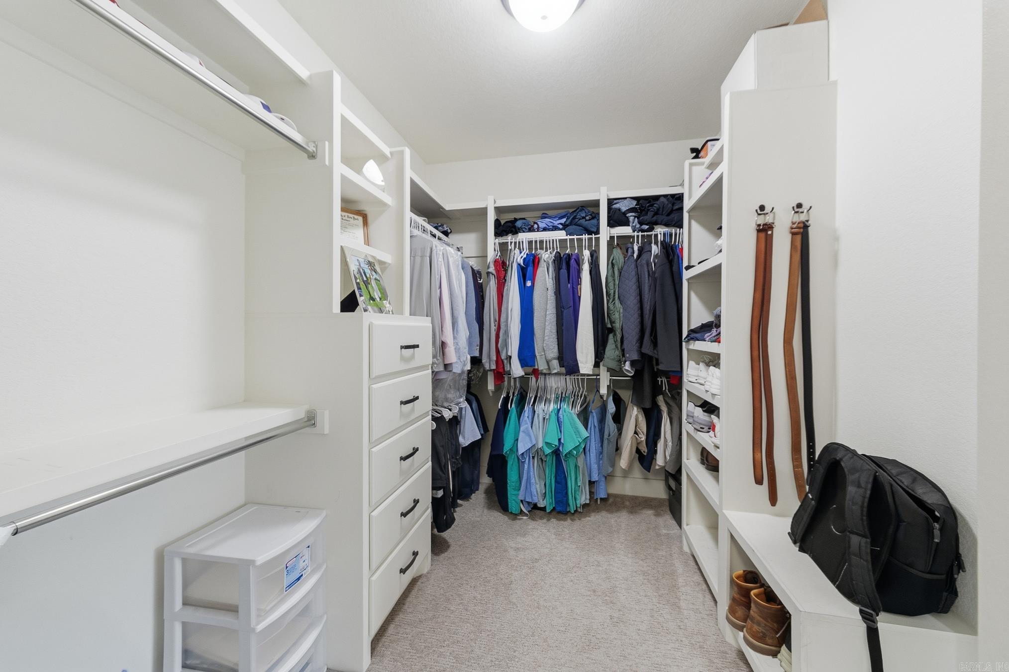 MAUMELLE VALLEY ESTATES - Residential