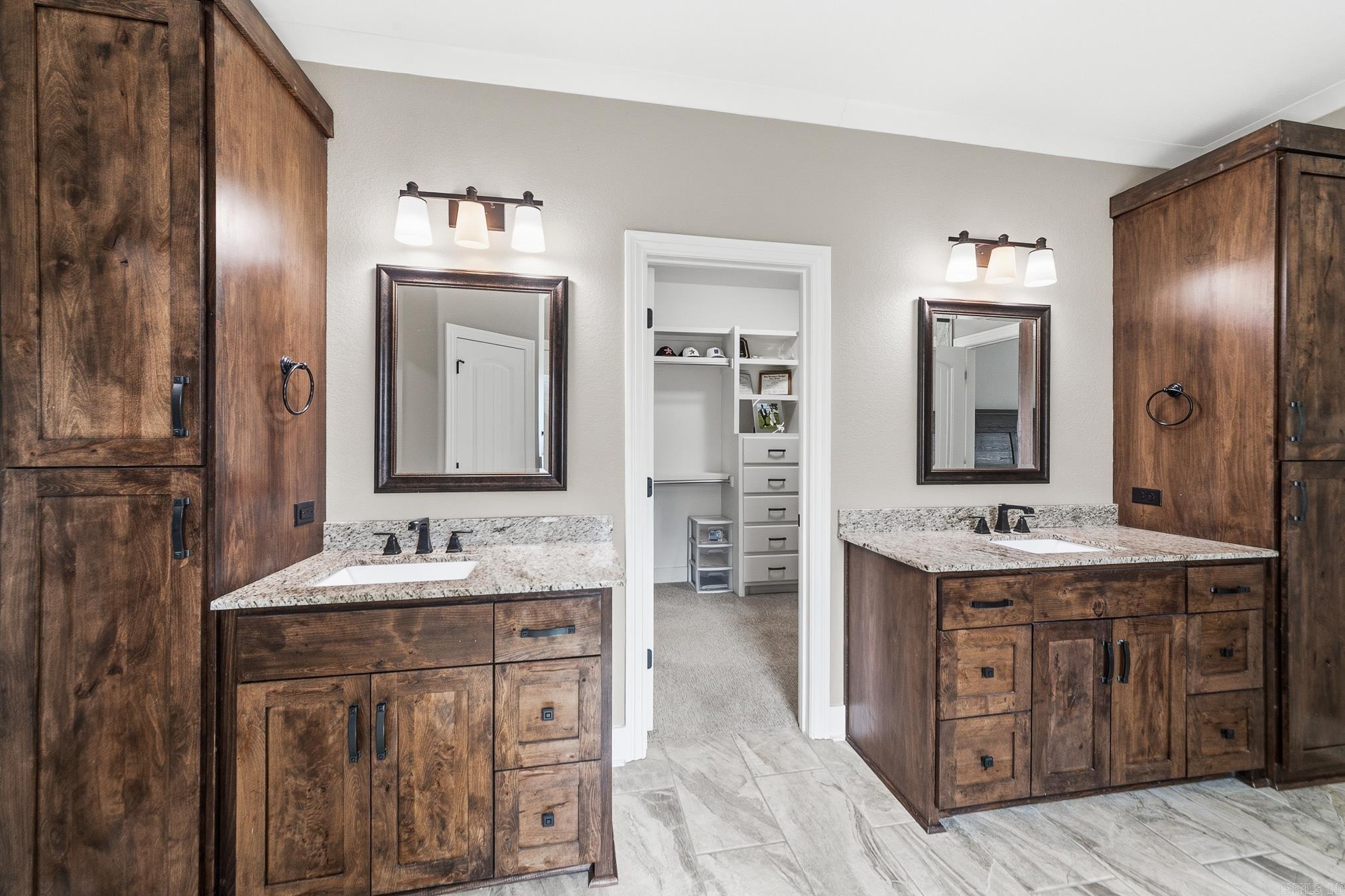 MAUMELLE VALLEY ESTATES - Residential