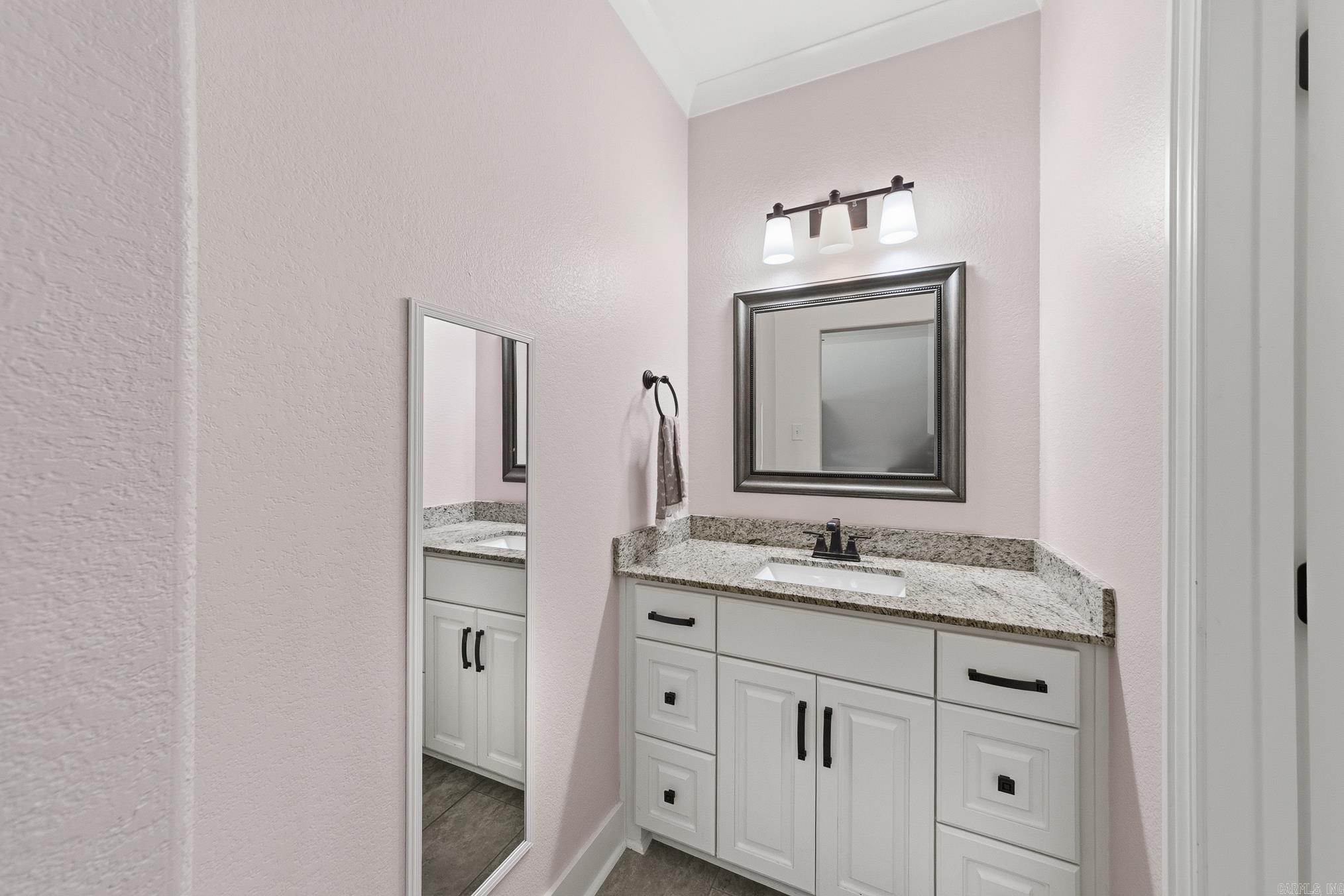 MAUMELLE VALLEY ESTATES - Residential