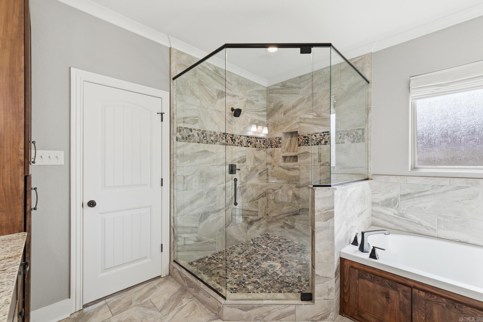 MAUMELLE VALLEY ESTATES - Residential