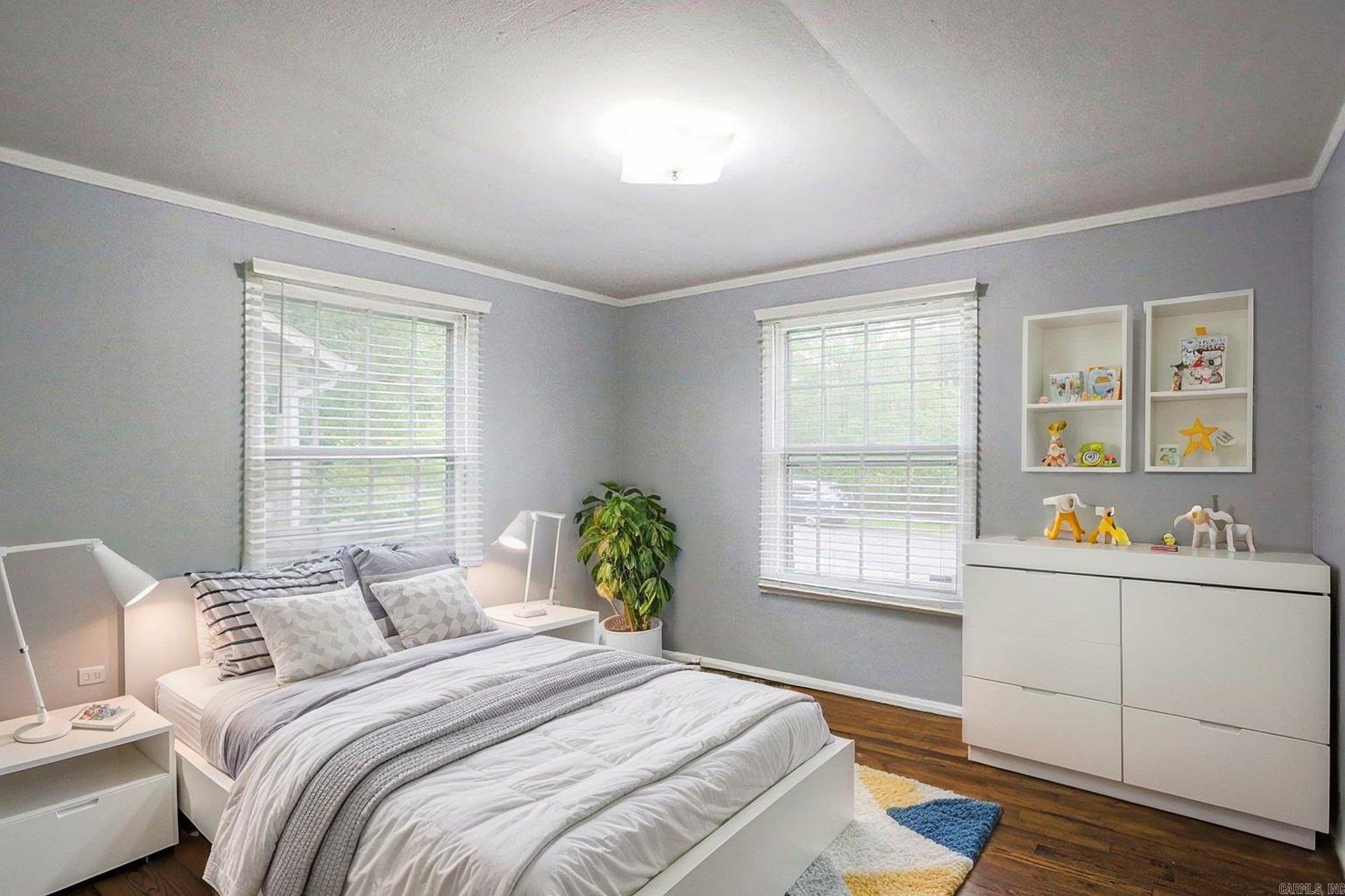 PULASKI HEIGHTS - Residential