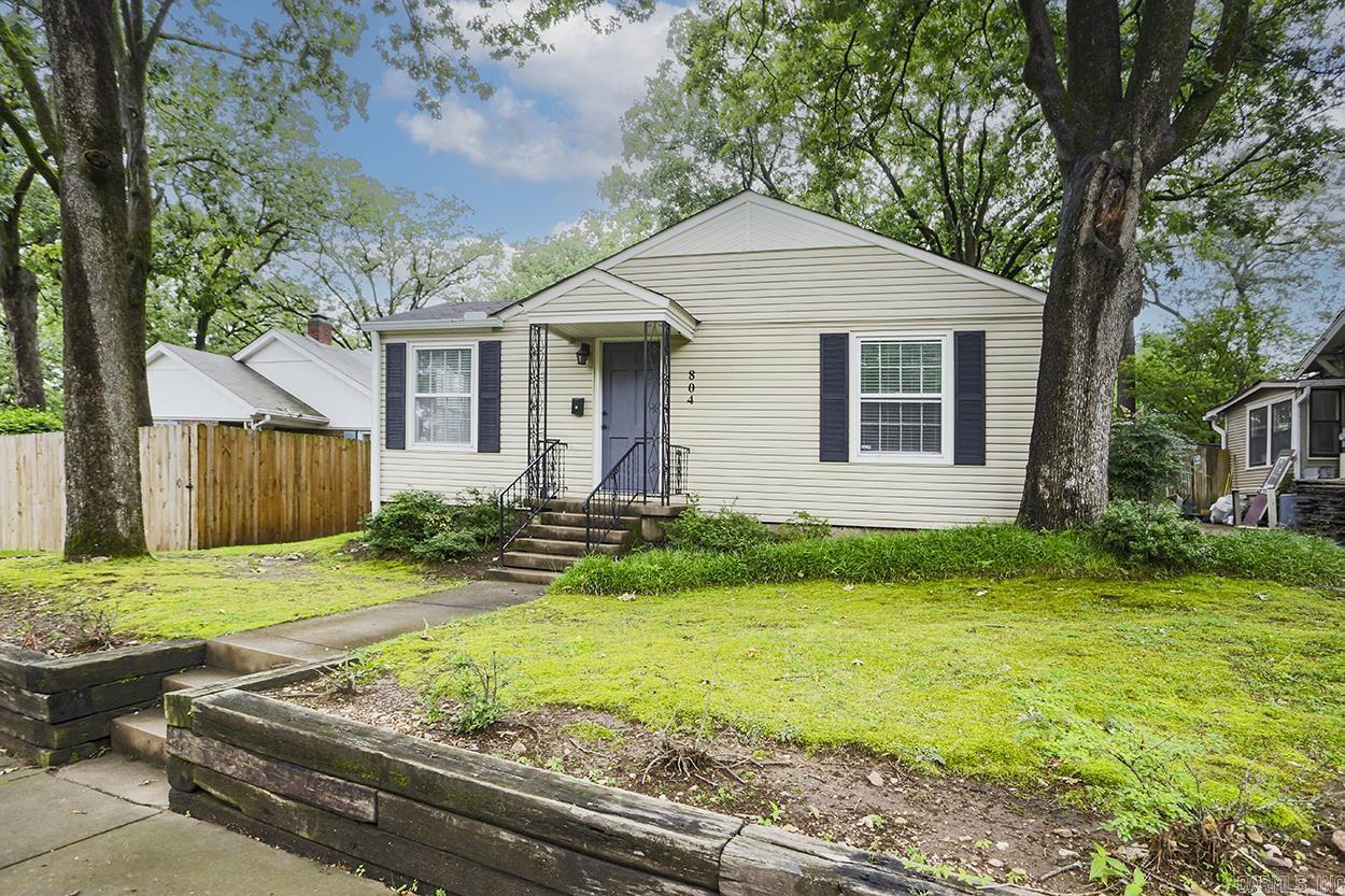 PULASKI HEIGHTS - Residential