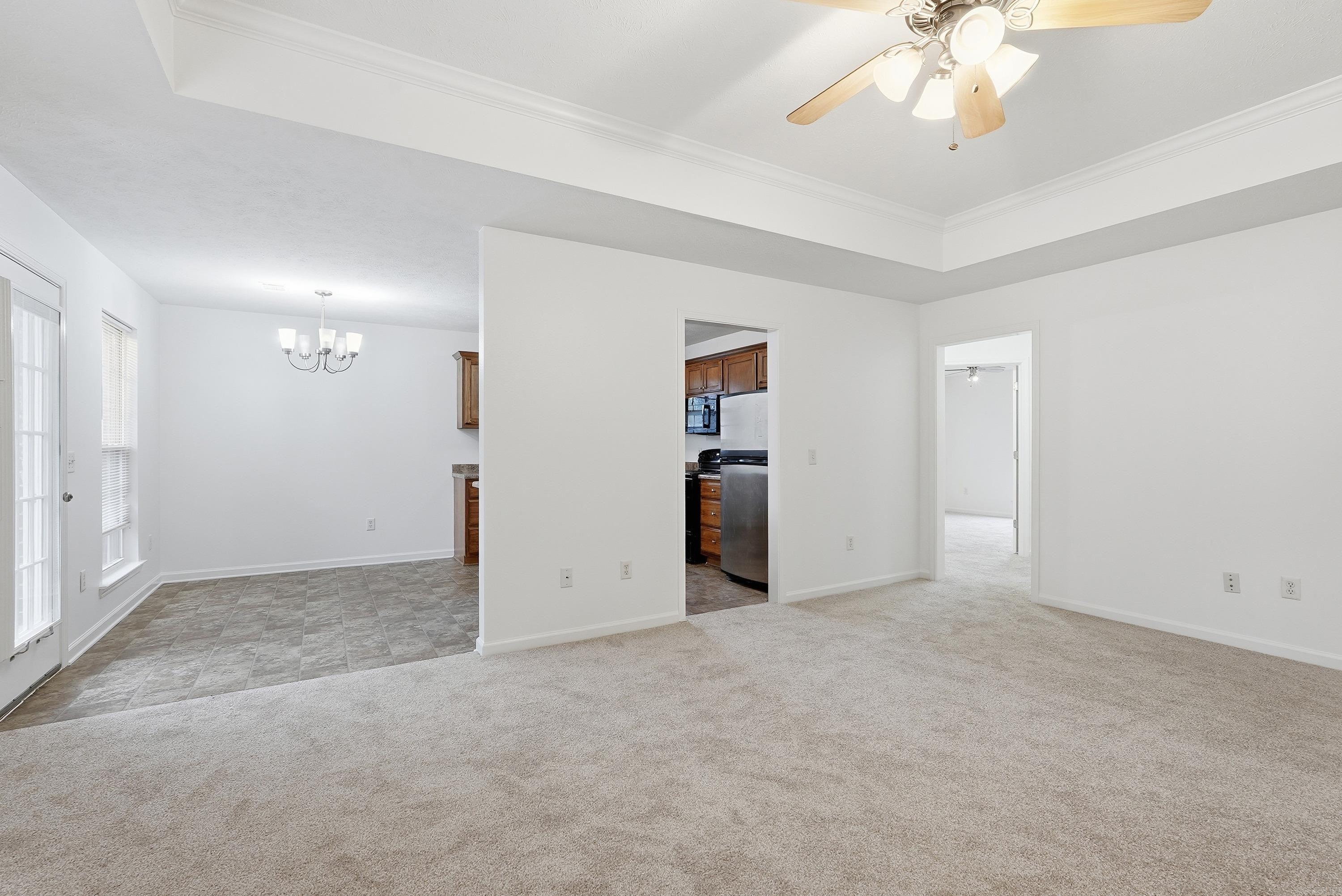 WEST POINTE - Residential