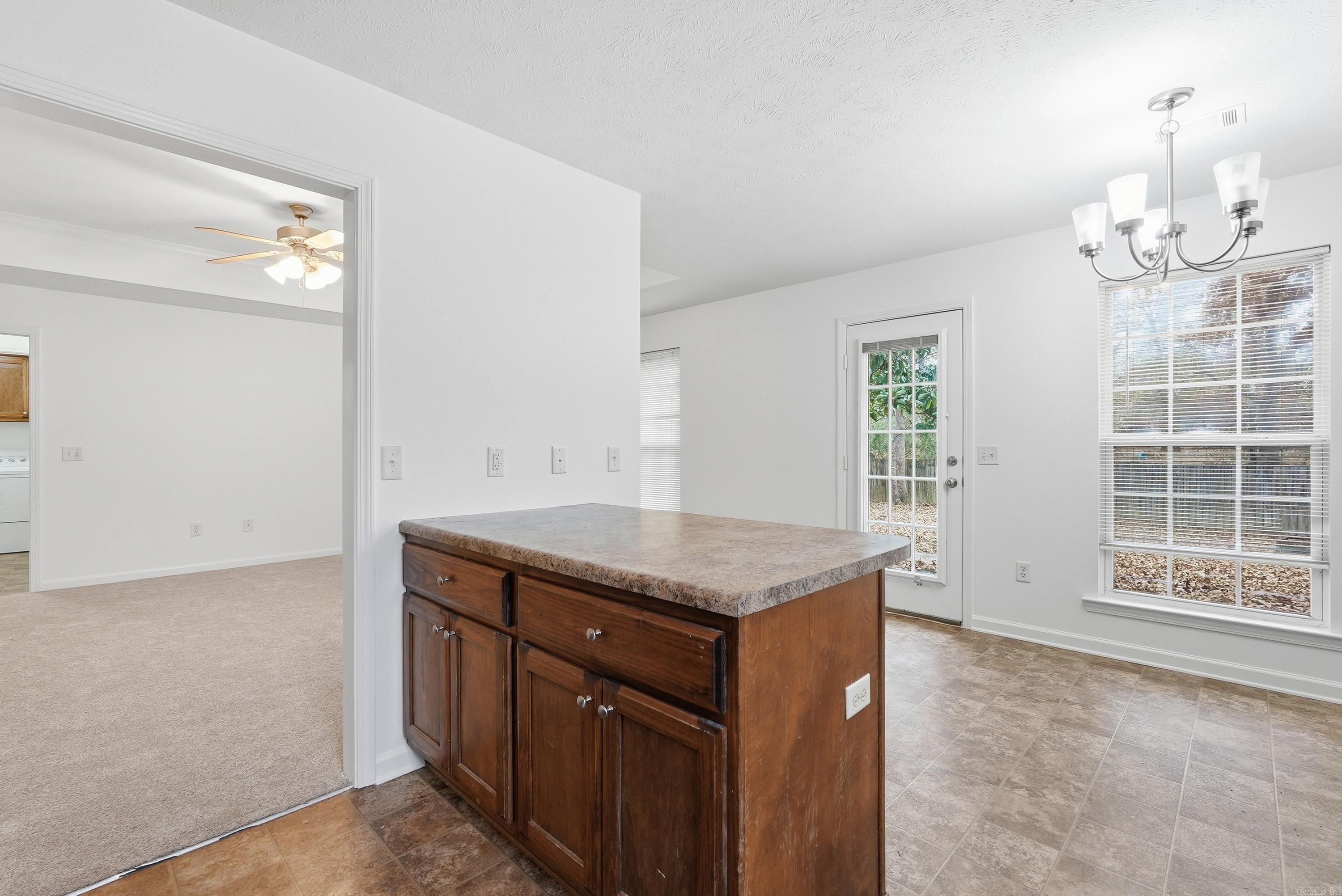 WEST POINTE - Residential